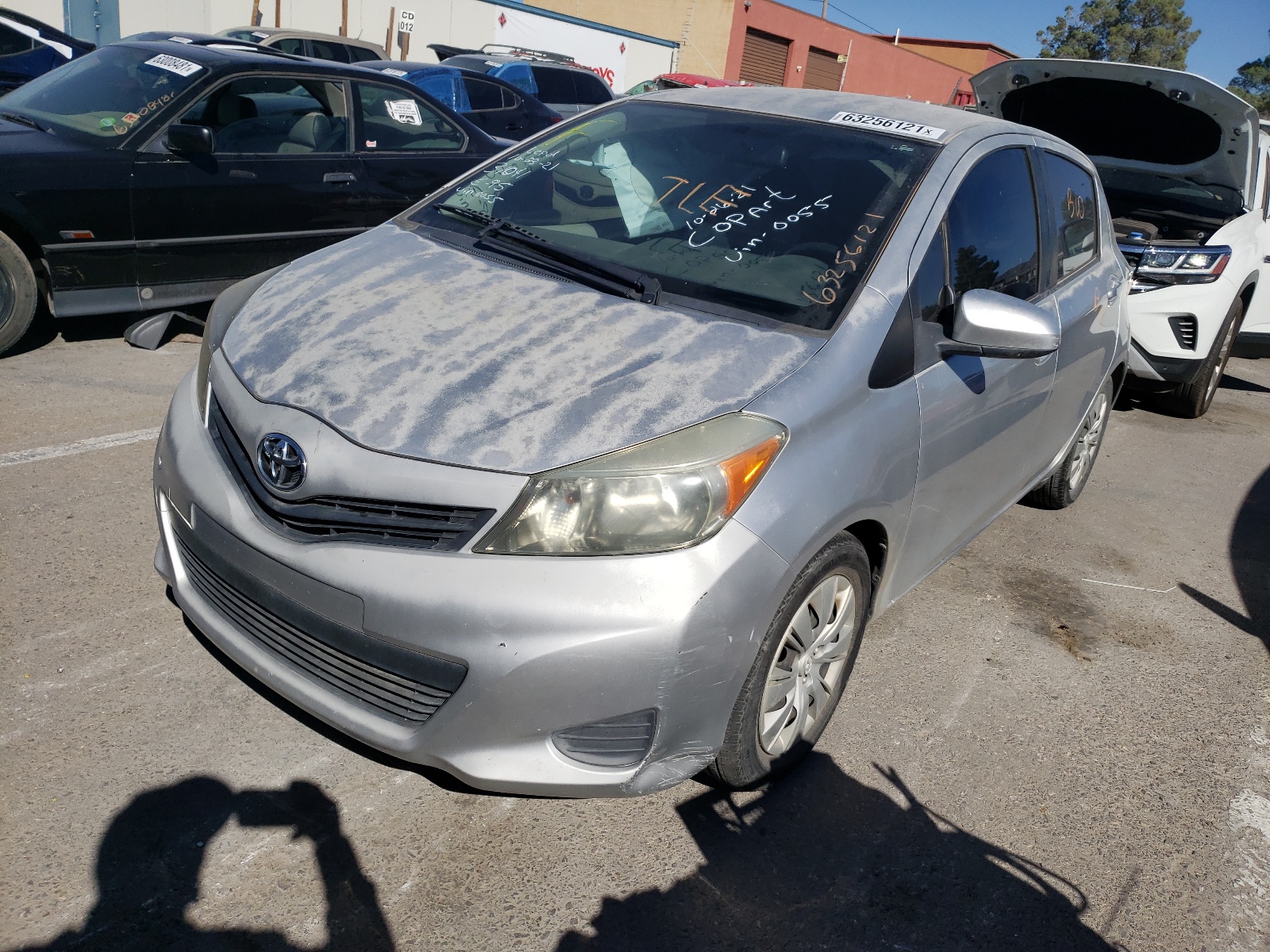 Photo 2 from auction – 2013 TOYOTA YARIS with VIN JTDKTUD38DD550055