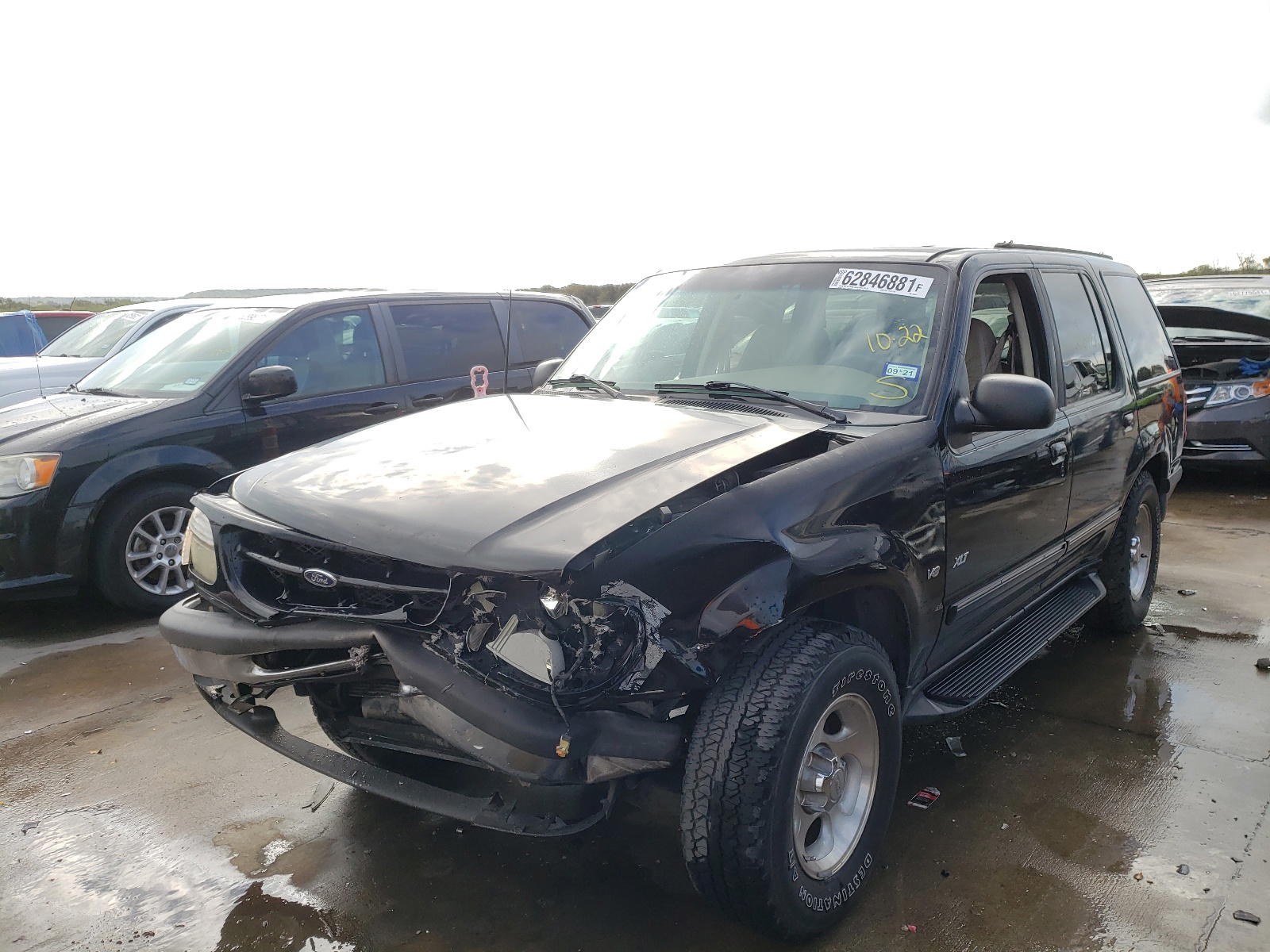 Photo 2 from auction – 1998 FORD EXPLORER with VIN 1FMZU32P2WZC06685