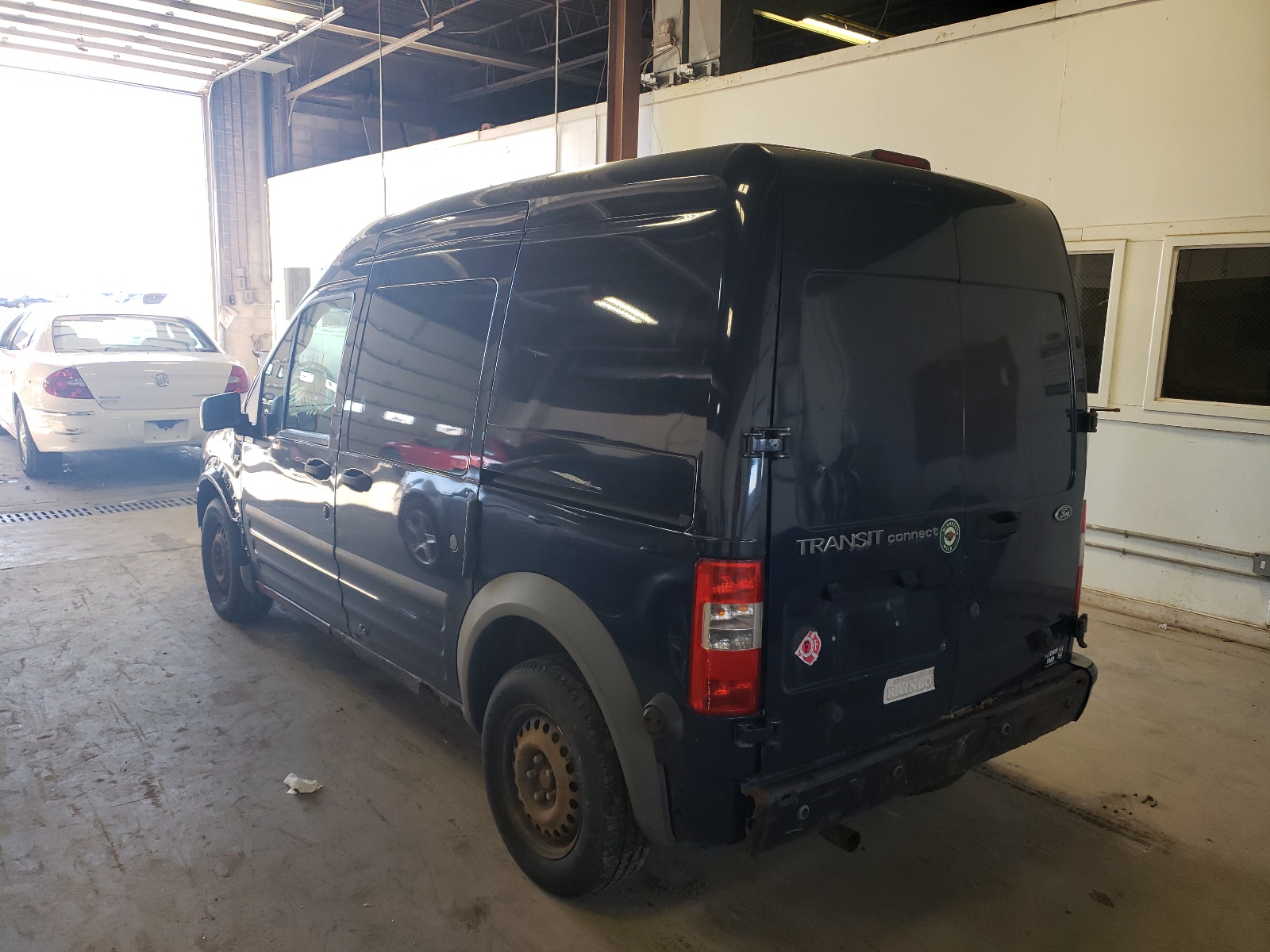 Photo 3 from auction – 2010 FORD TRANSIT CO with VIN NM0LS7BN5AT042055