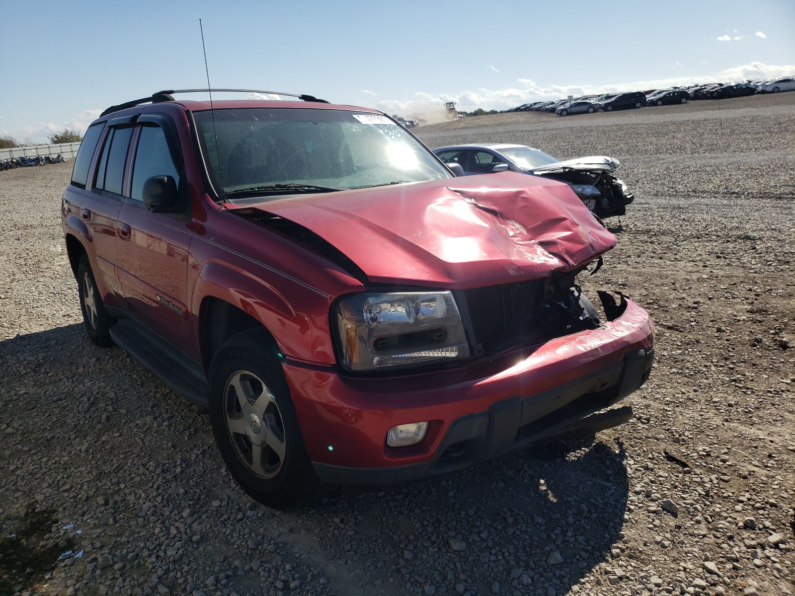 CHEVROLET TRAILBLAZE 2004 with VIN 1GNDT13S942200999 - Photo from auction