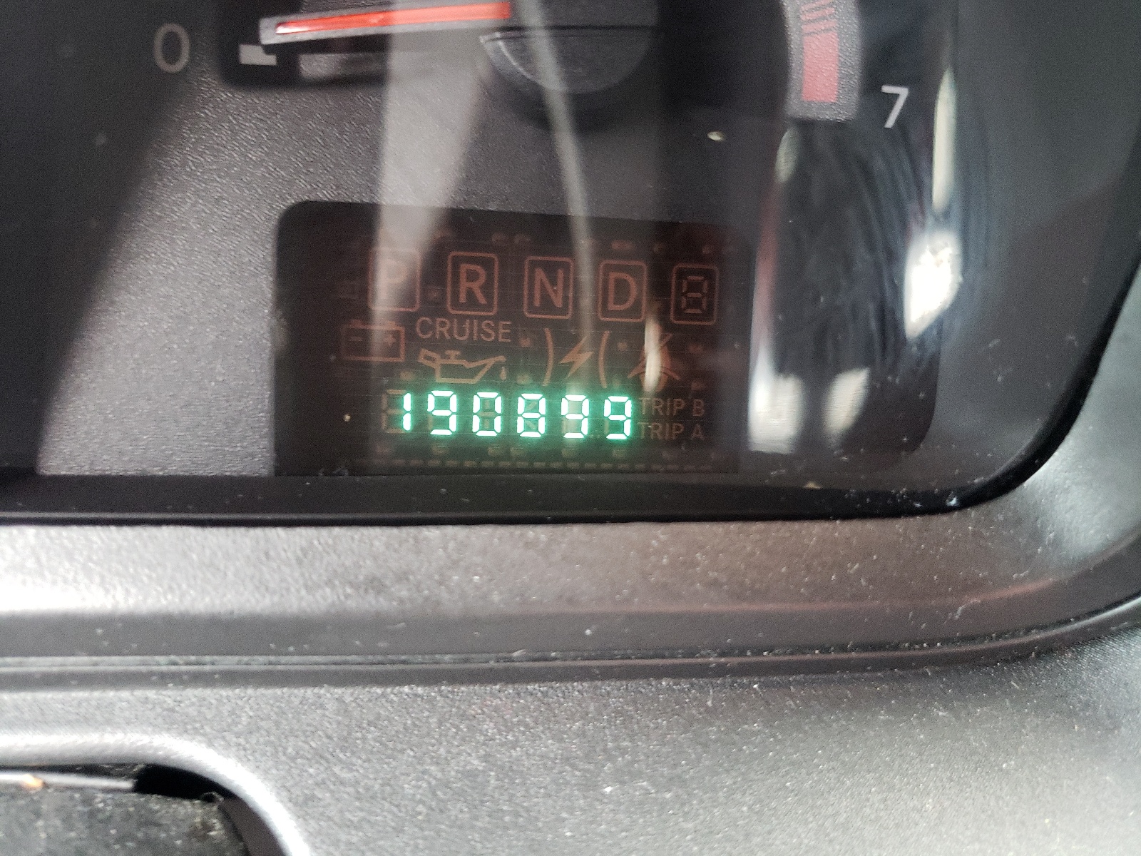 صورة رقم 8 من المزاد - 2010 DODGE JOURNEY SX مع VIN 3D4PG5FV2AT151777