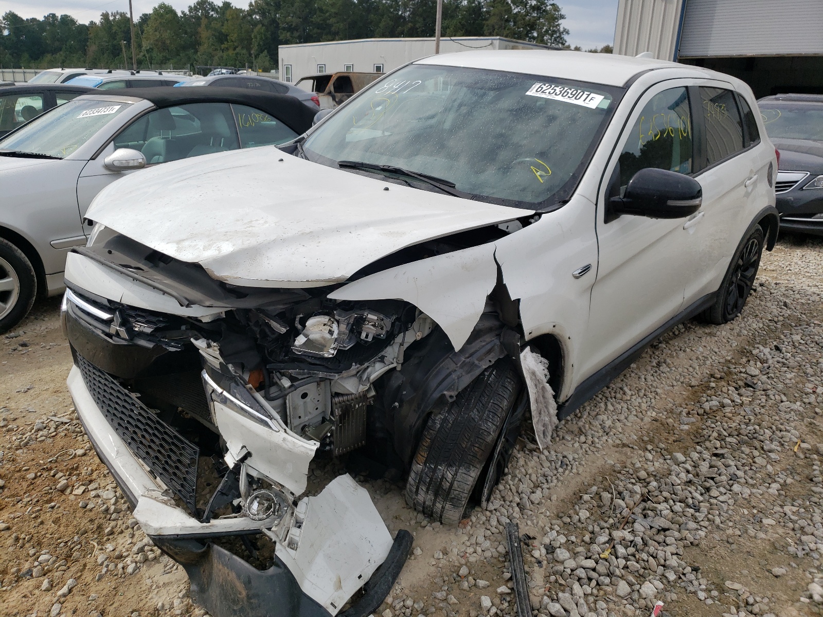 Photo 2 from auction – 2019 MITSUBISHI OUTLANDER with VIN JA4AP3AU4KU008417
