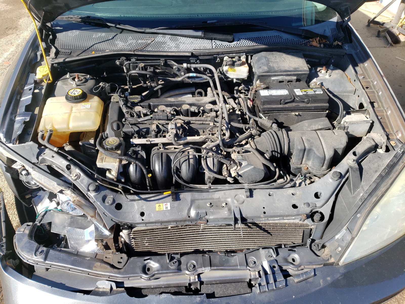 Photo 7 from auction – 2007 FORD FOCUS ZX3 with VIN 1FAFP31N47W142768