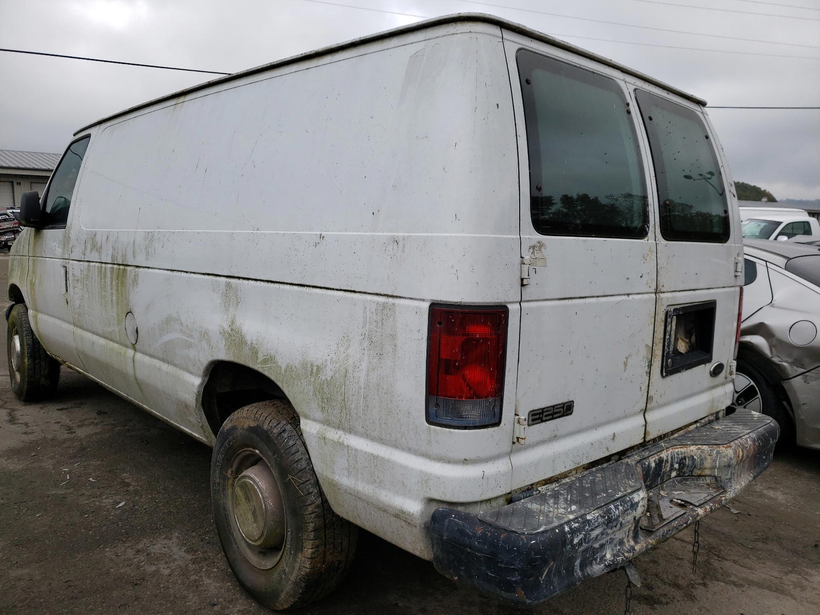 Photo 3 from auction – 2003 FORD ECONOLINE with VIN 1FTNE24L63HA32867