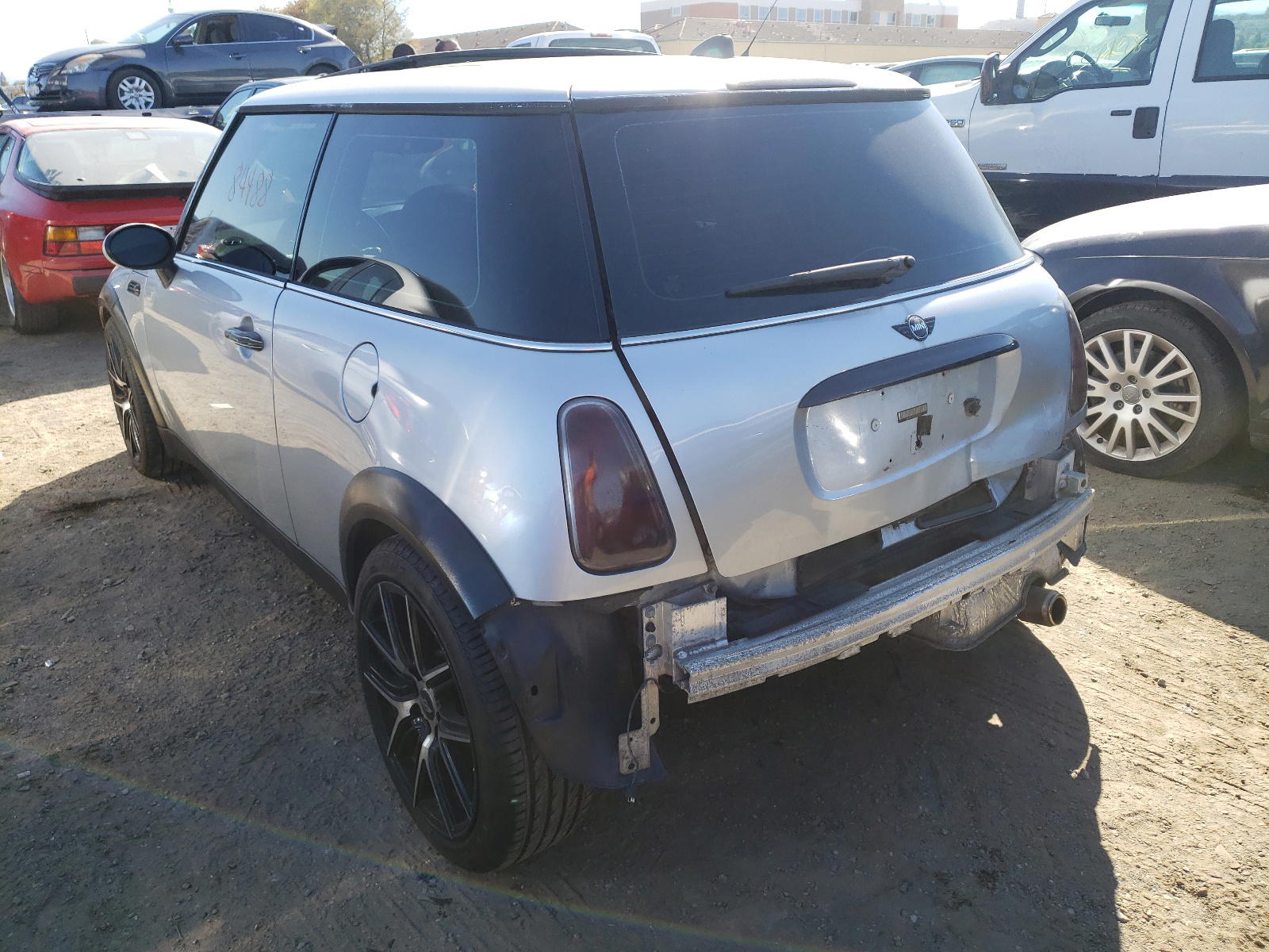 Photo 3 from auction – 2005 MINI COOPER with VIN WMWRC33595TK62139