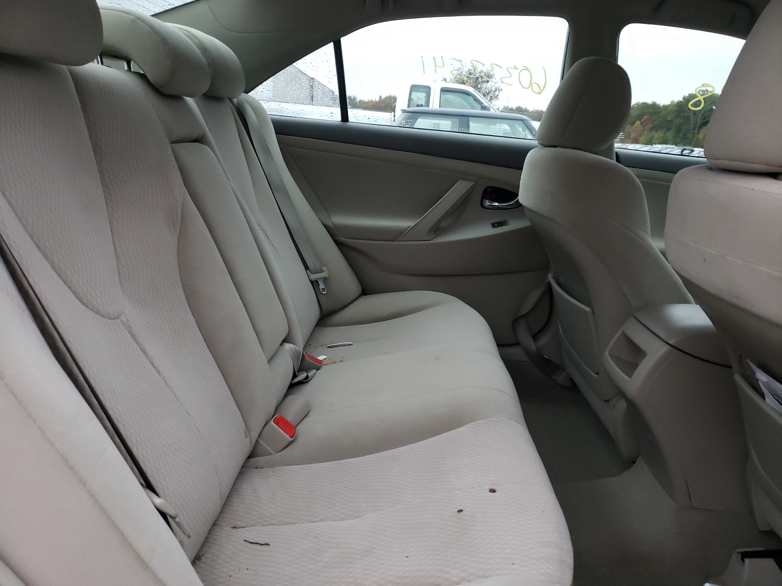 Zdjęcie 6 z aukcji – 2011 TOYOTA CAMRY BASE z VIN 4T1BF3EK1BU619023