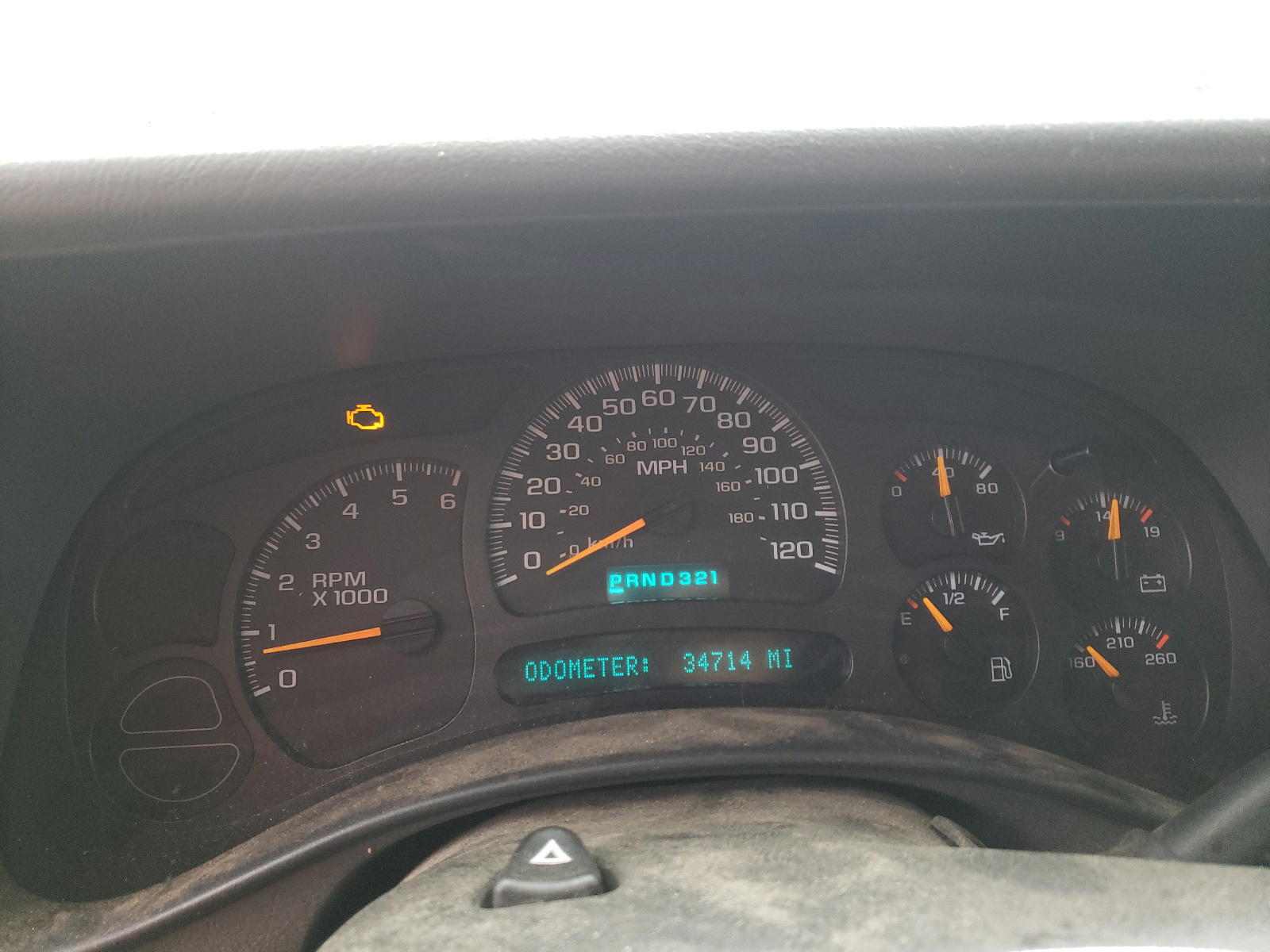 Photo 8 from auction – 2004 CHEVROLET silverado with VIN 2GCEC13T041393632