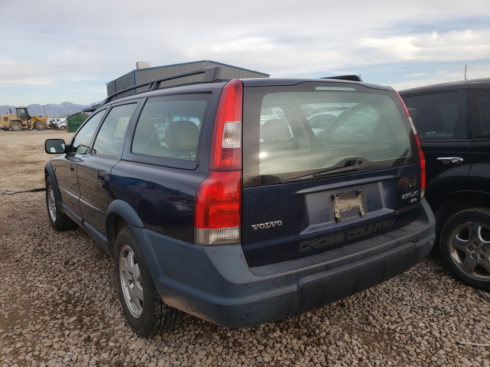Photo 3 from auction – 2001 VOLVO V70 XC with VIN YV1SZ58D611042438