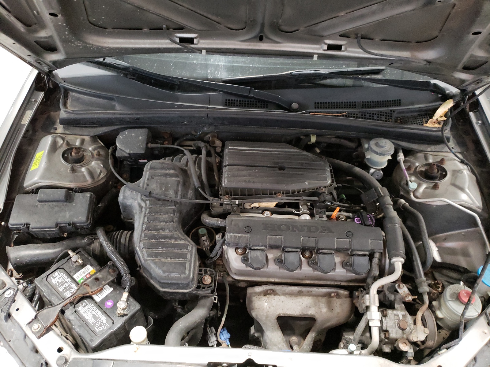 Photo 7 from auction – 2005 HONDA CIVIC LX with VIN JHMES16565S002936