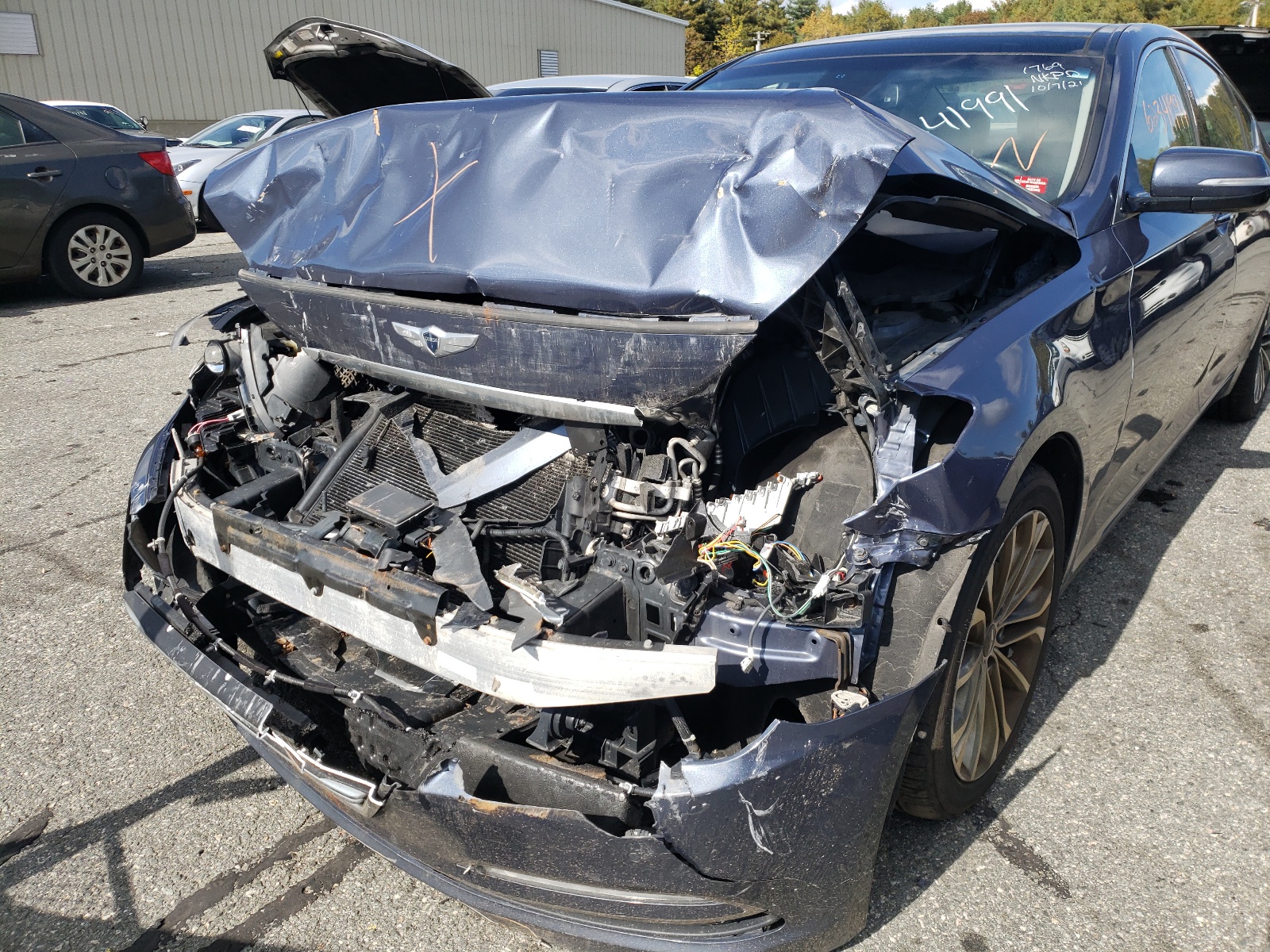 Photo 9 from auction – 2016 HYUNDAI GENESIS 3. with VIN KMHGN4JE0GU119781