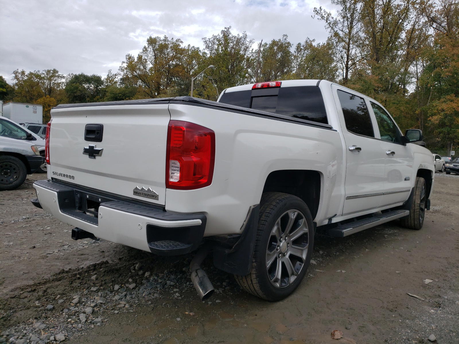 Photo 4 from auction – 2017 CHEVROLET SILVERADO with VIN 3GCUKTEC1HG180421