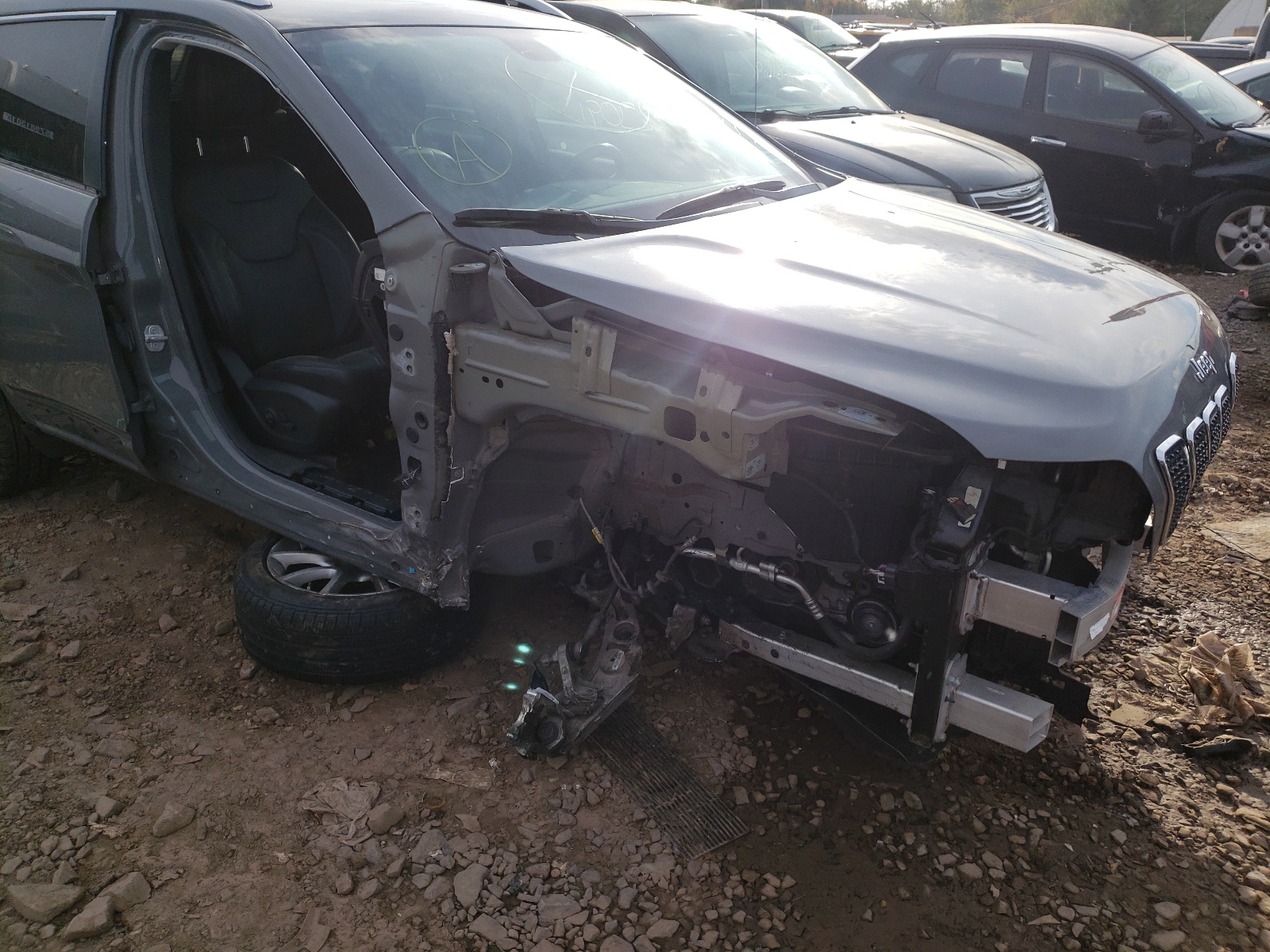 Photo 9 from auction – 2020 JEEP CHEROKEE L with VIN 1C4PJLDB3LD538827
