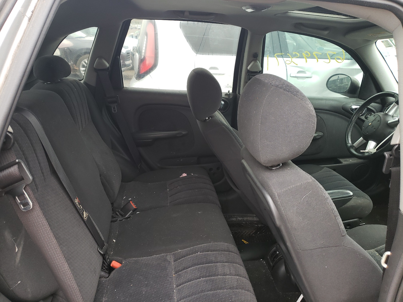 Zdjęcie 6 z aukcji – 2004 CHRYSLER PT CRUISER z VIN 3C4FY58B94T286154