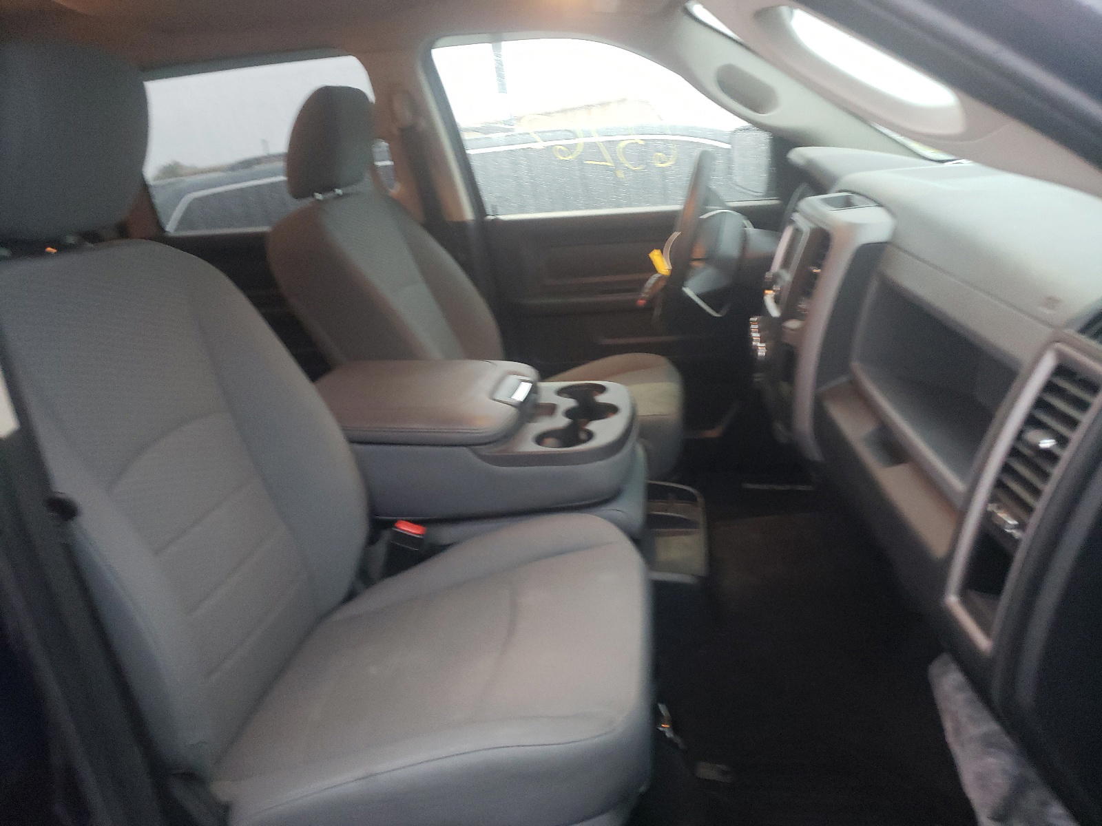 Photo 5 from auction – 2017 RAM 1500 ST with VIN 1C6RR7ST6HS772698