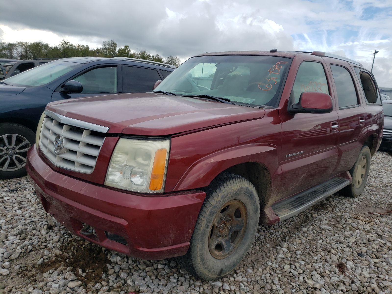 Photo 2 from auction – 2003 CADILLAC ESCALADE L with VIN 1GYEK63N33R212914