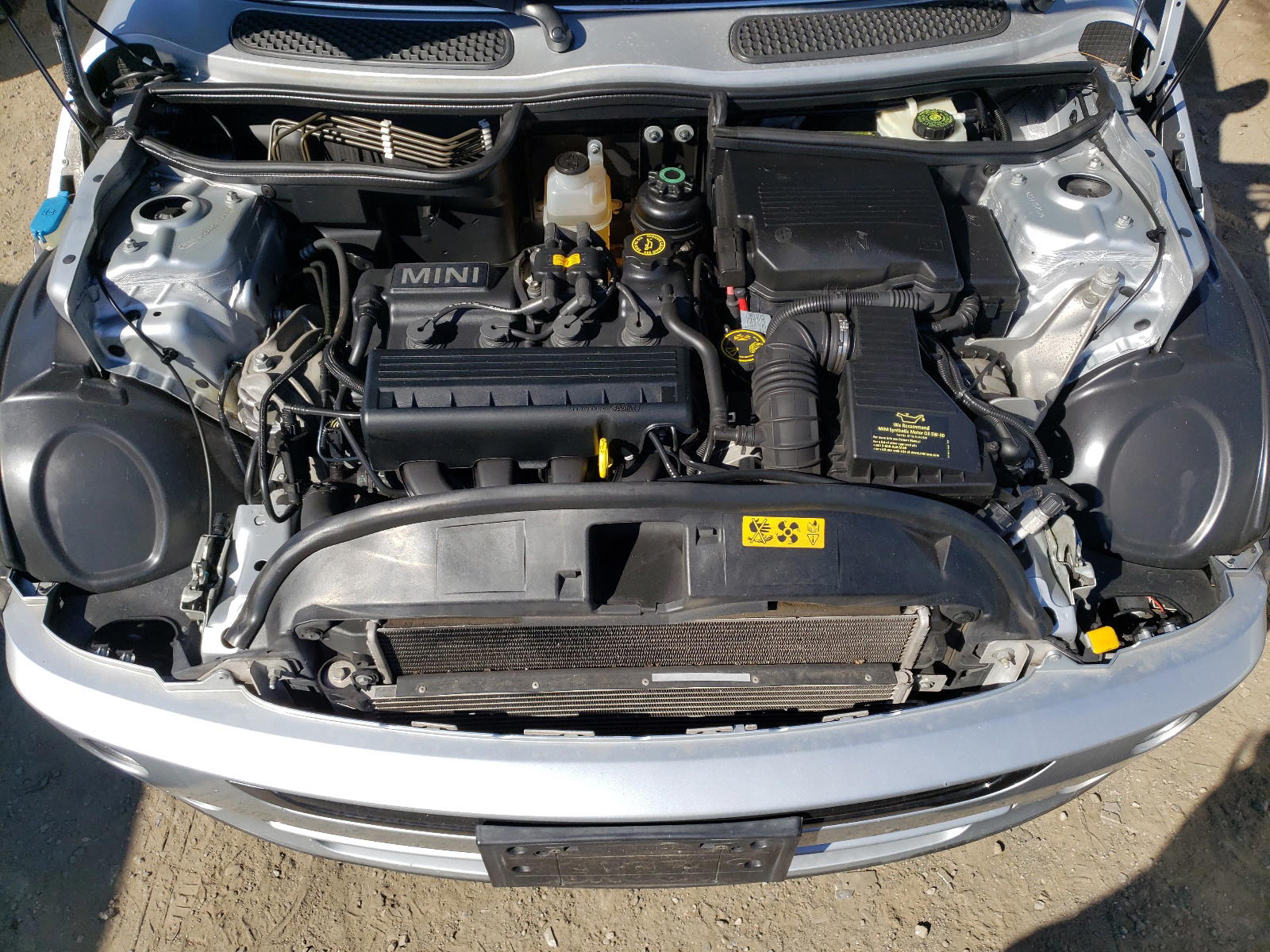 Photo 7 from auction – 2005 MINI COOPER with VIN WMWRC33595TK62139
