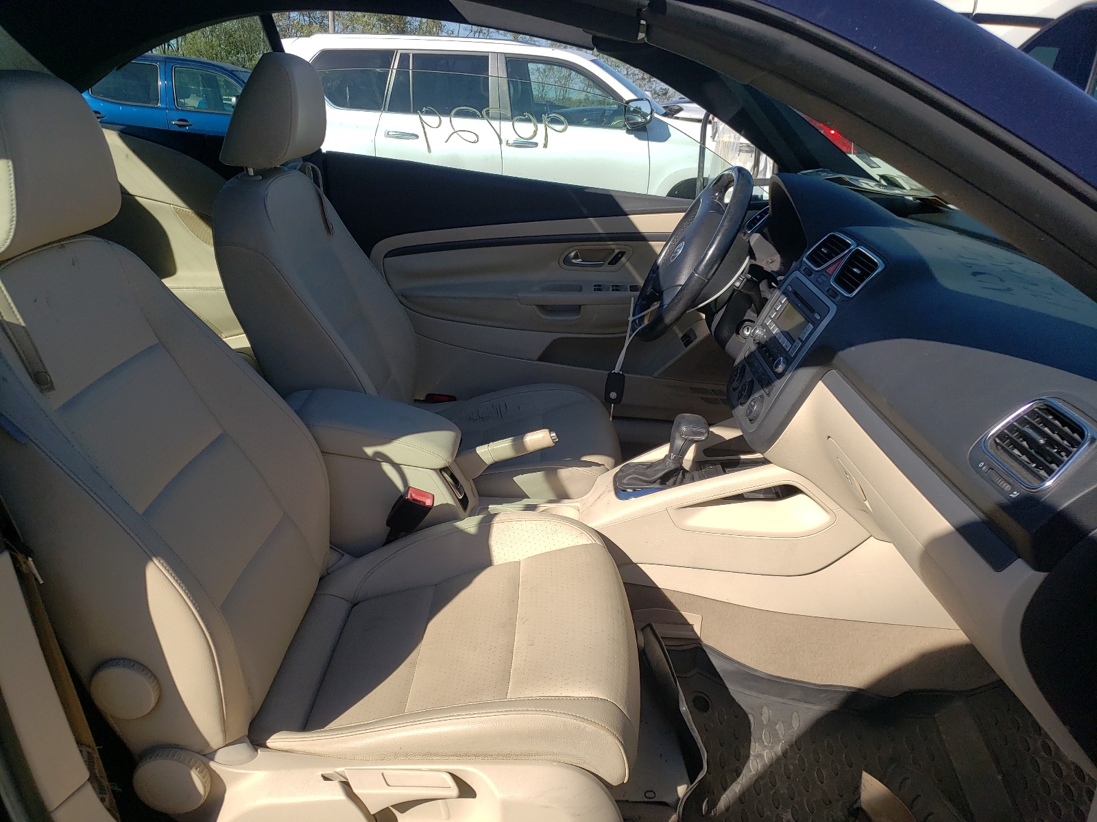 Photo 5 from auction – 2009 VOLKSWAGEN EOS TURBO with VIN WVWBA71F89V022877
