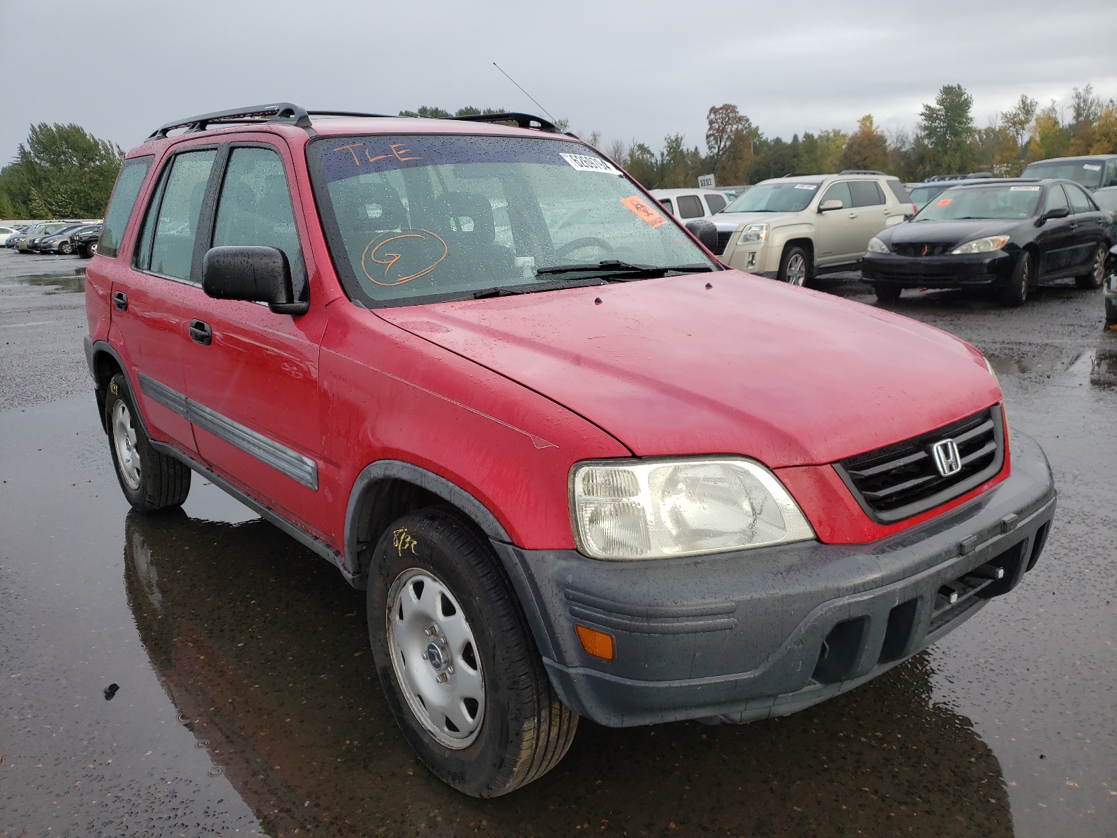 HONDA CR-V LX 2001 with VIN JHLRD28441C006210 - Photo from auction