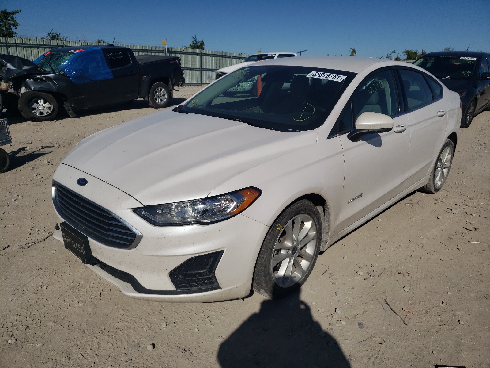 Photo 2 from auction – 2019 FORD FUSION SE with VIN 3FA6P0LU9KR242945
