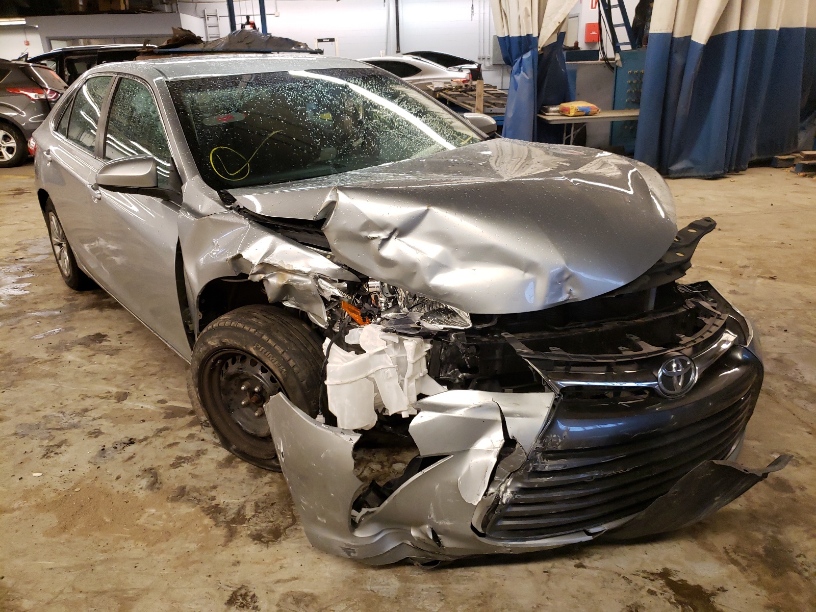 TOYOTA CAMRY LE 2017 with VIN 4T1BF1FK8HU382669 - Photo from auction