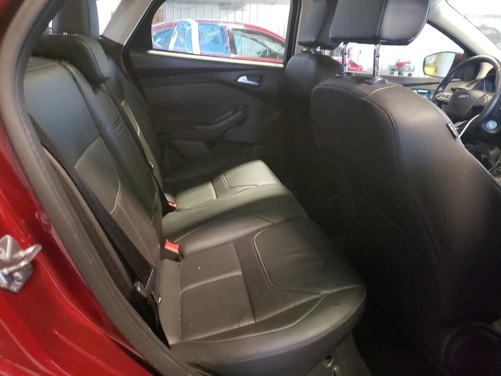Photo 6 from auction – 2016 FORD FOCUS SE with VIN 1FADP3F2XGL282184
