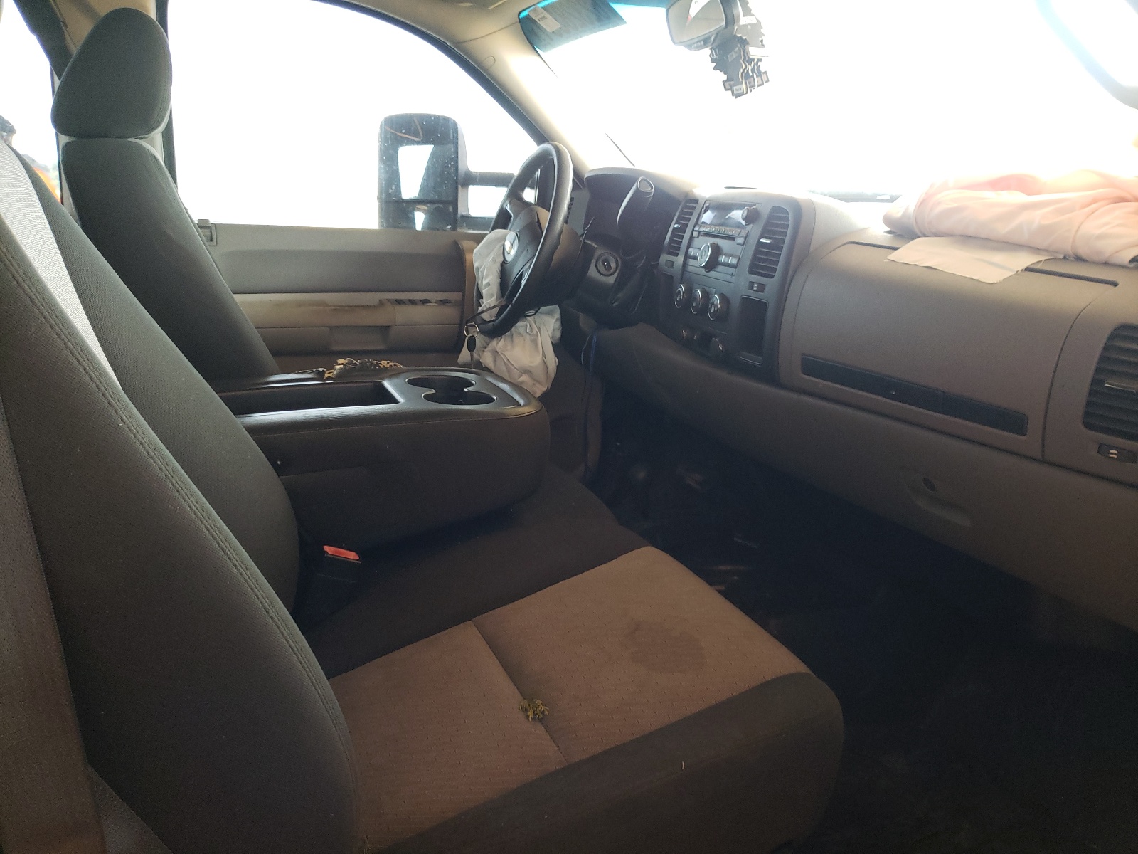 Photo 9 from auction – 2009 CHEVROLET SILVERADO with VIN 1GCEK19049Z199474
