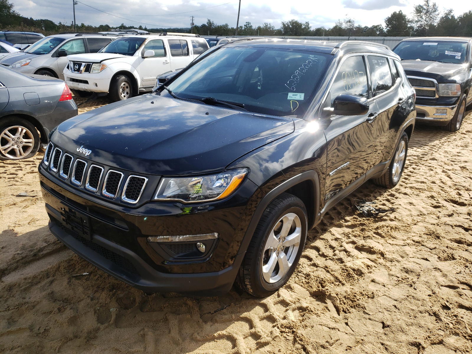 Photo 2 from auction – 2018 JEEP COMPASS LA with VIN 3C4NJCBBXJT194396