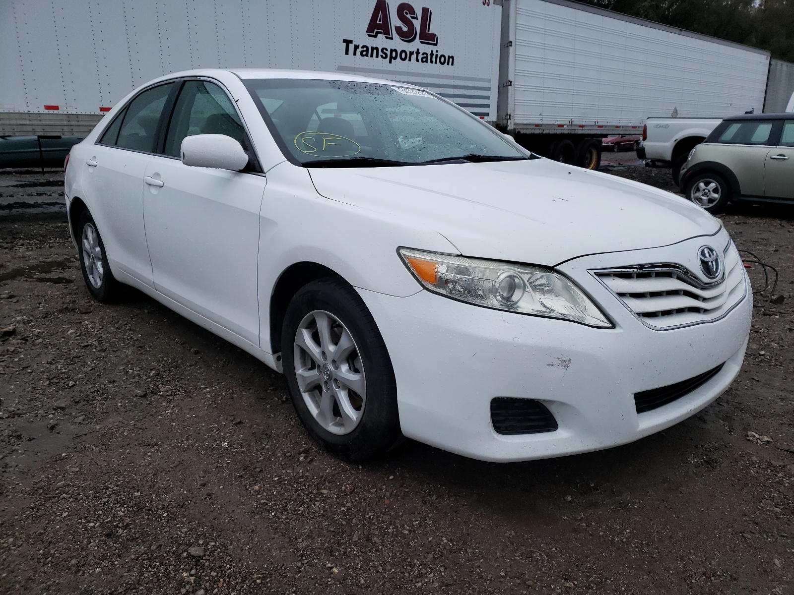 TOYOTA CAMRY BASE 2011 with VIN 4T1BF3EK1BU619023 - Photo from auction