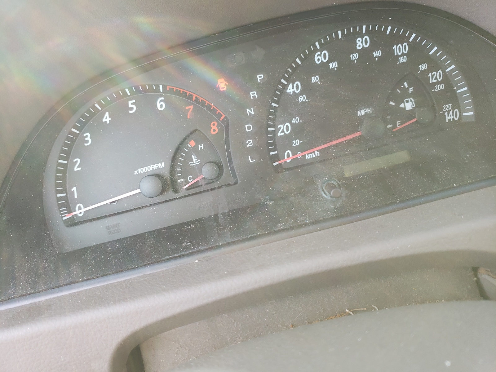 Photo 8 from auction – 2004 TOYOTA CAMRY LE with VIN 4T1BE32K74U933981