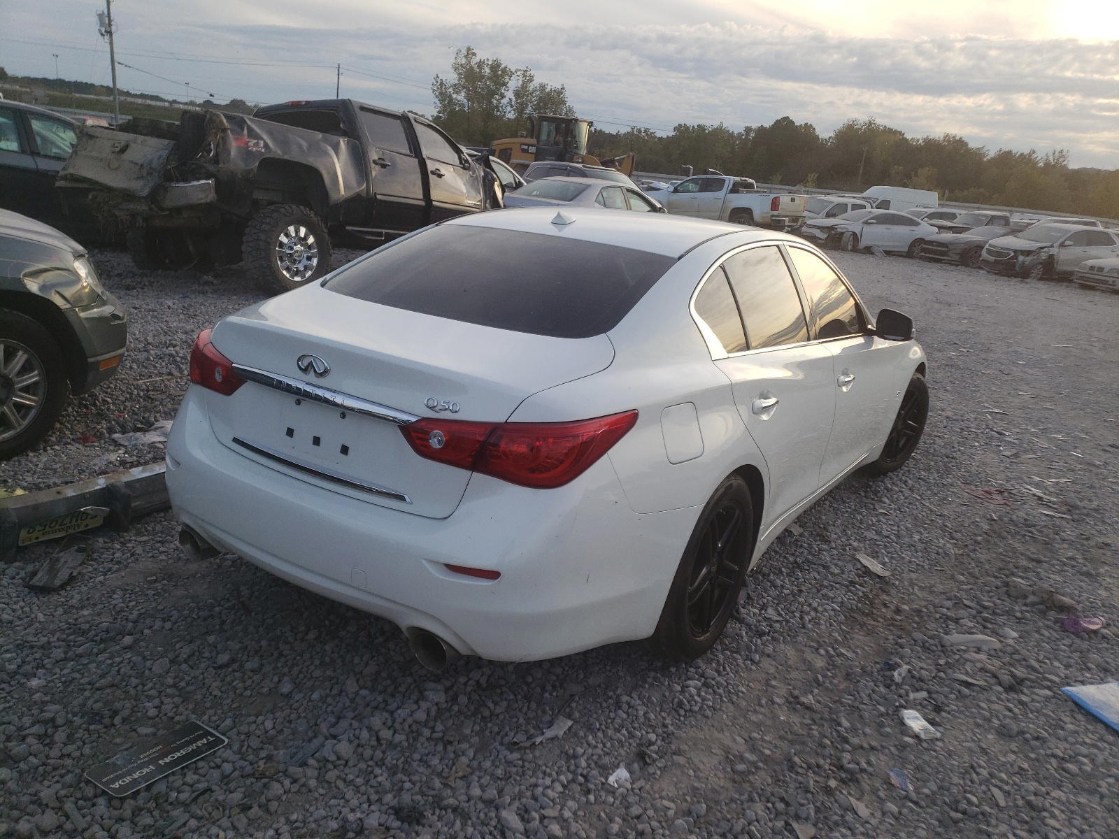 Photo 4 from auction – 2015 INFINITI Q50 BASE with VIN JN1BV7AP1FM353592