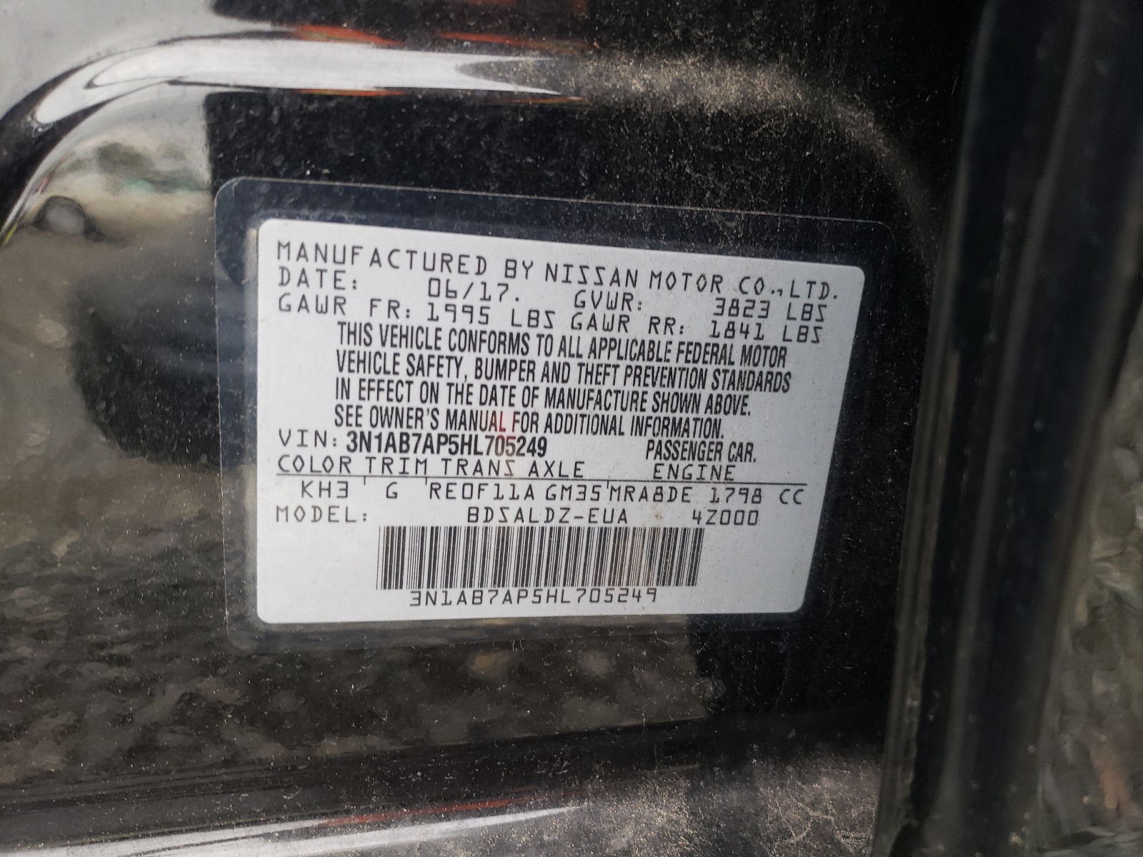 Photo 10 from auction – 2017 NISSAN SENTRA S with VIN 3N1AB7AP5HL705249