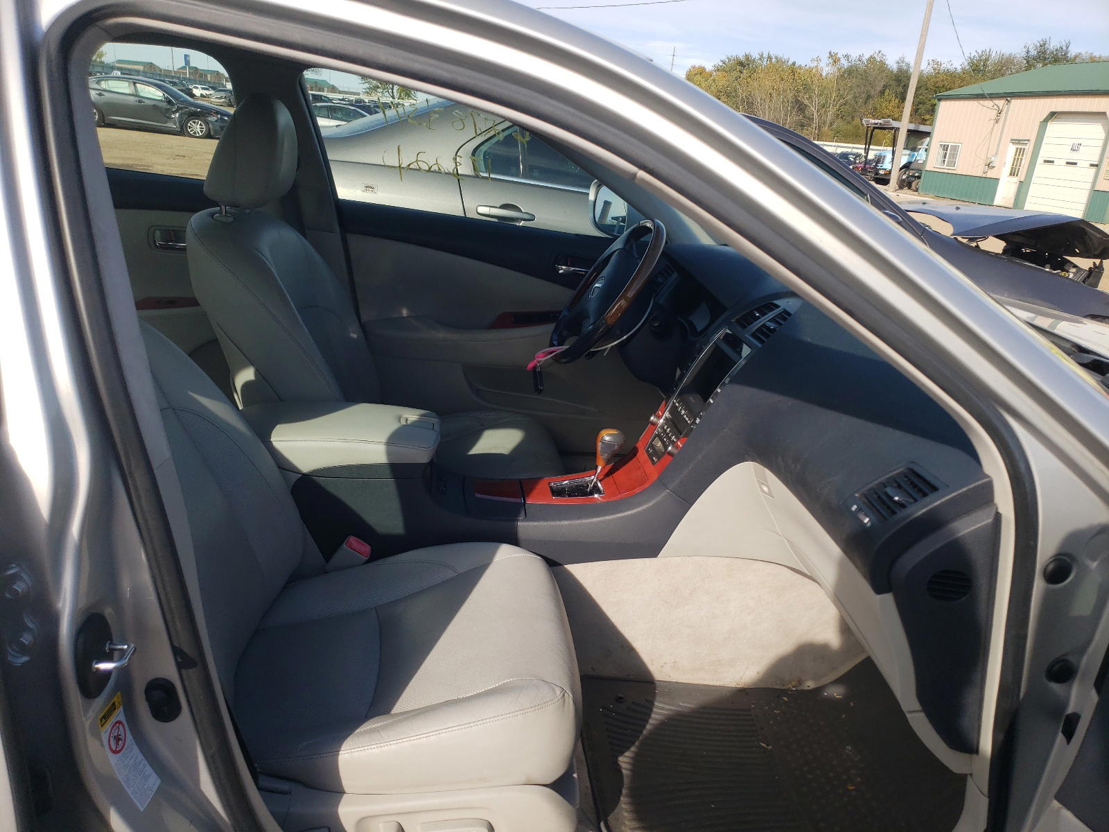 Photo 5 from auction – 2007 LEXUS ES 350 with VIN JTHBJ46G672099468