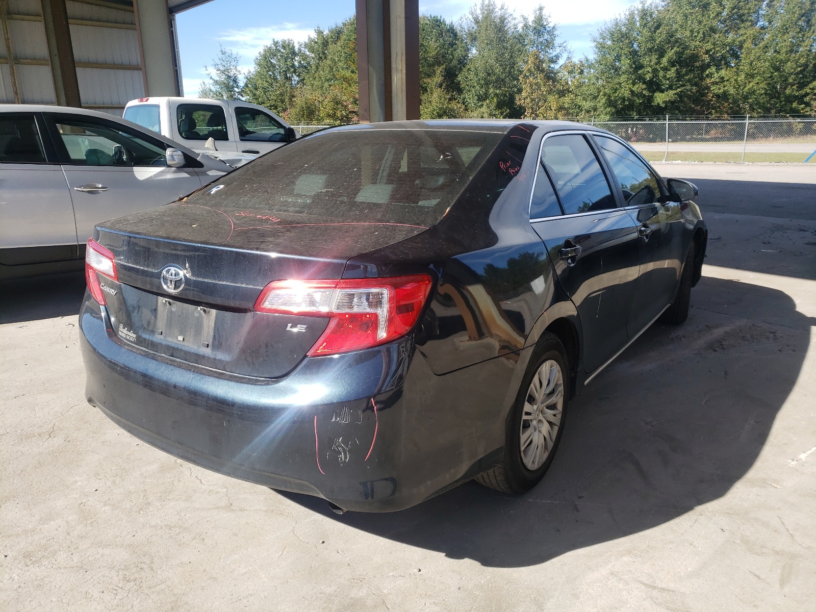 Photo 4 from auction – 2014 TOYOTA CAMRY L with VIN 4T1BF1FK2EU745818