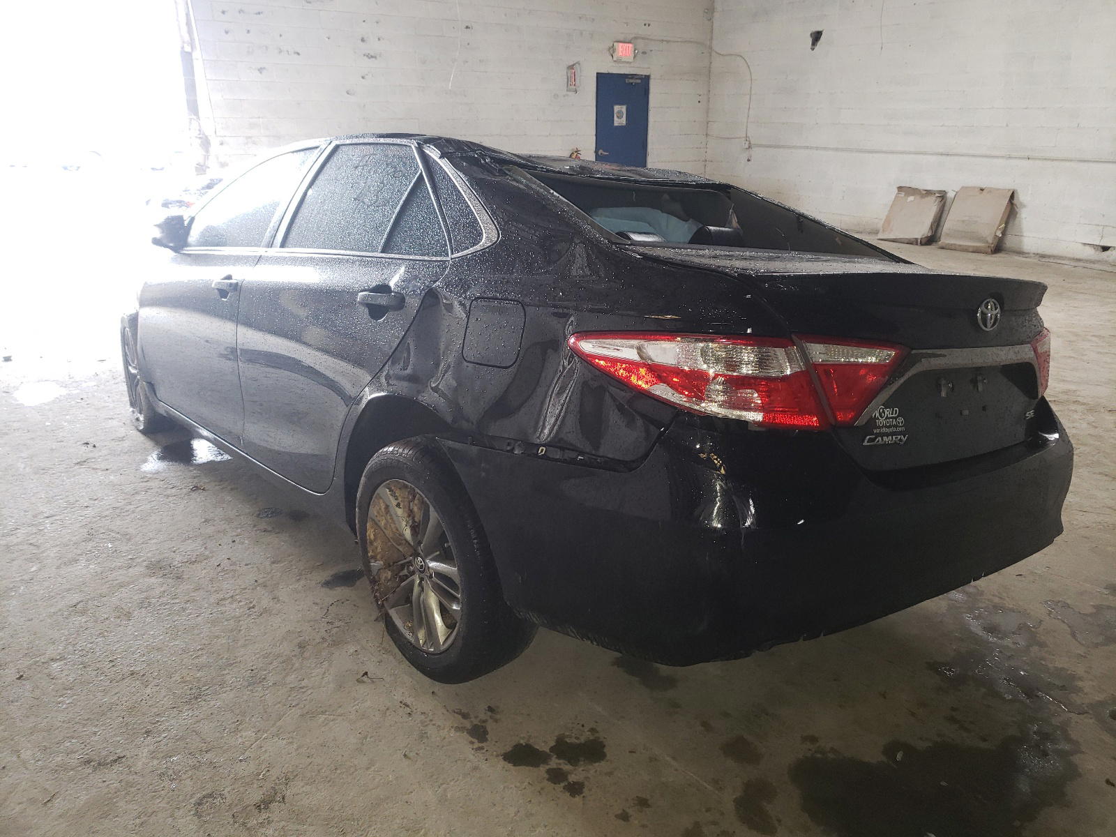 Photo 3 from auction – 2017 TOYOTA CAMRY LE with VIN 4T1BF1FK5HU802419