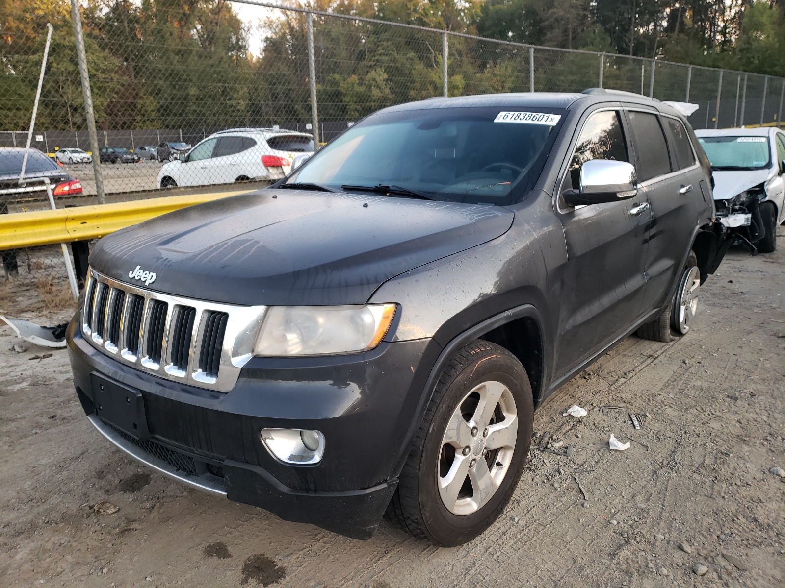 Photo 2 from auction – 2011 JEEP GRAND CHER with VIN 1J4RR5GG0BC580732
