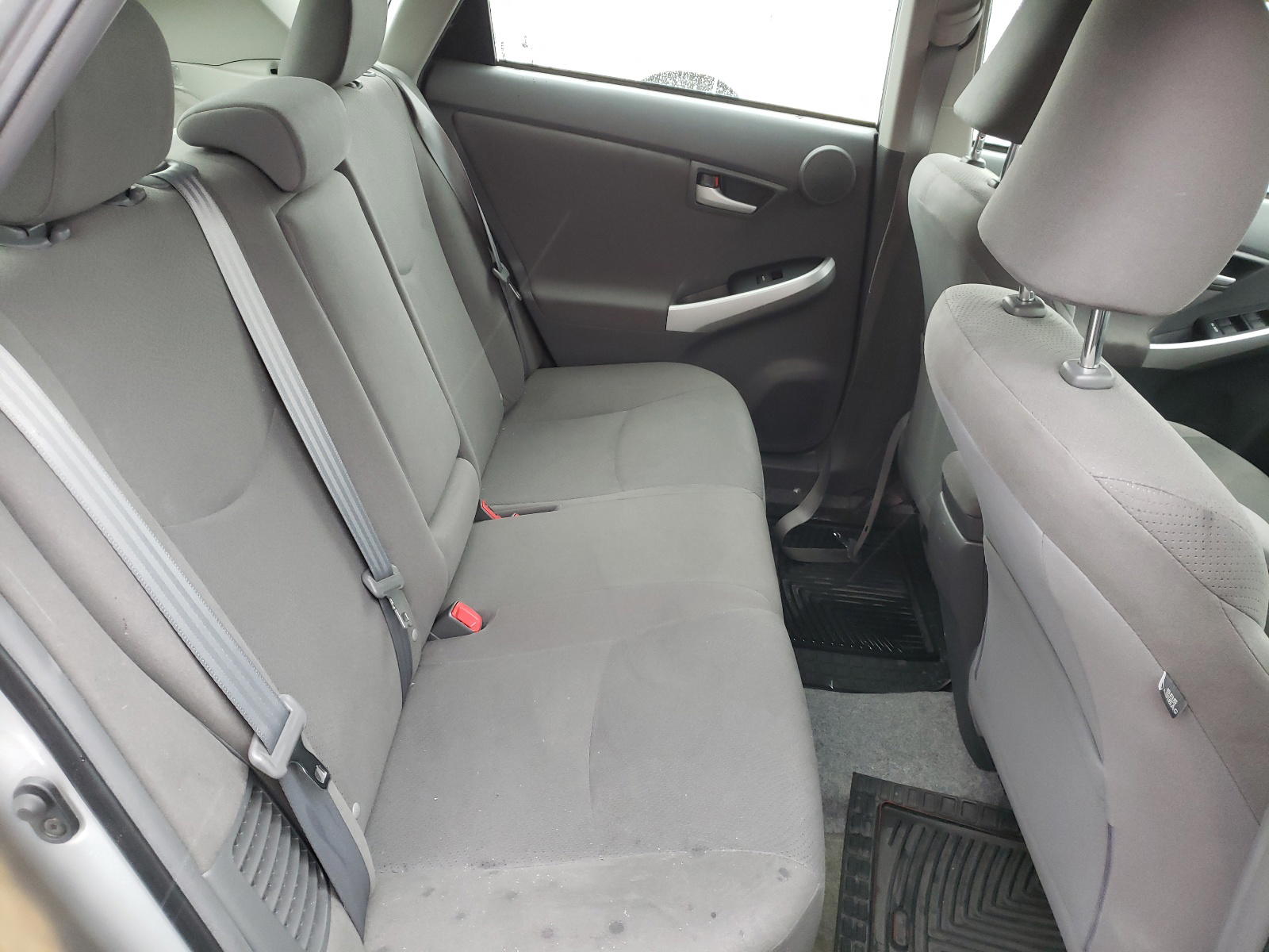 Photo 6 from auction – 2011 TOYOTA PRIUS with VIN JTDKN3DU2B5368162