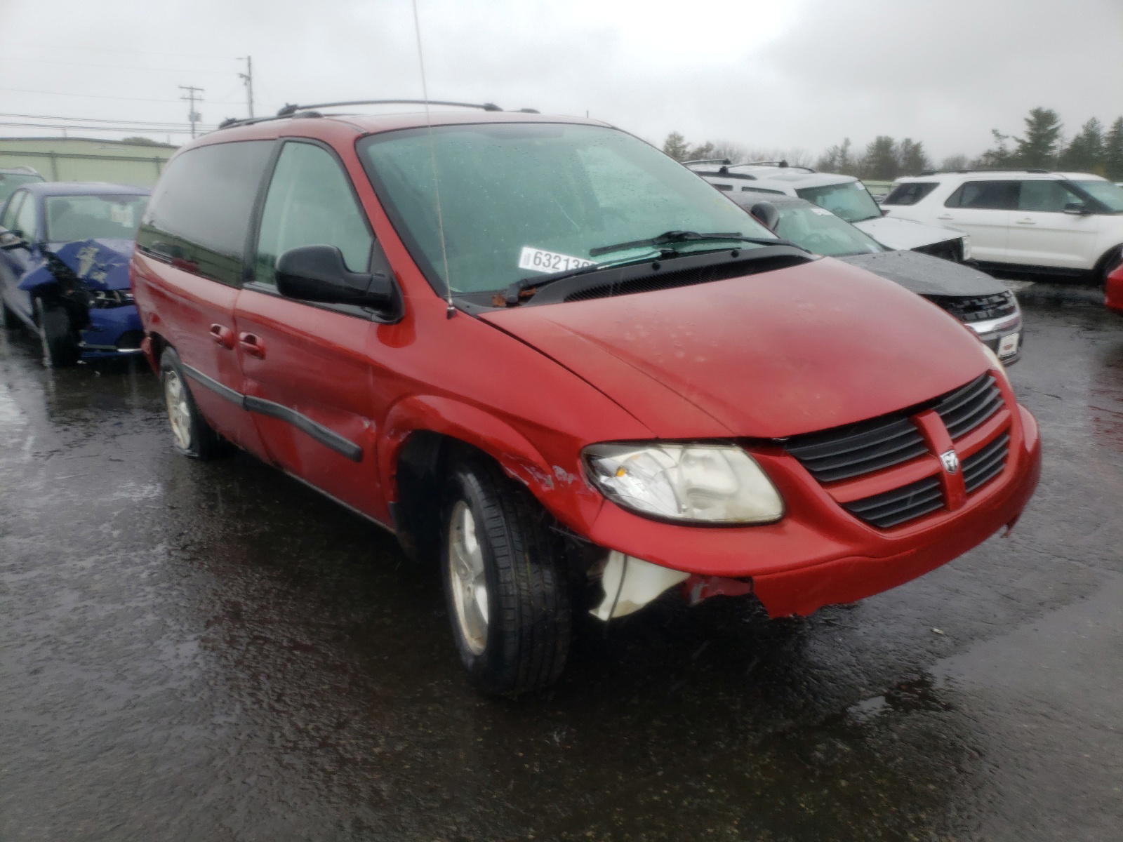 DODGE CARAVAN SX 2005 with VIN 1D4GP45R25B354027 - Photo from auction