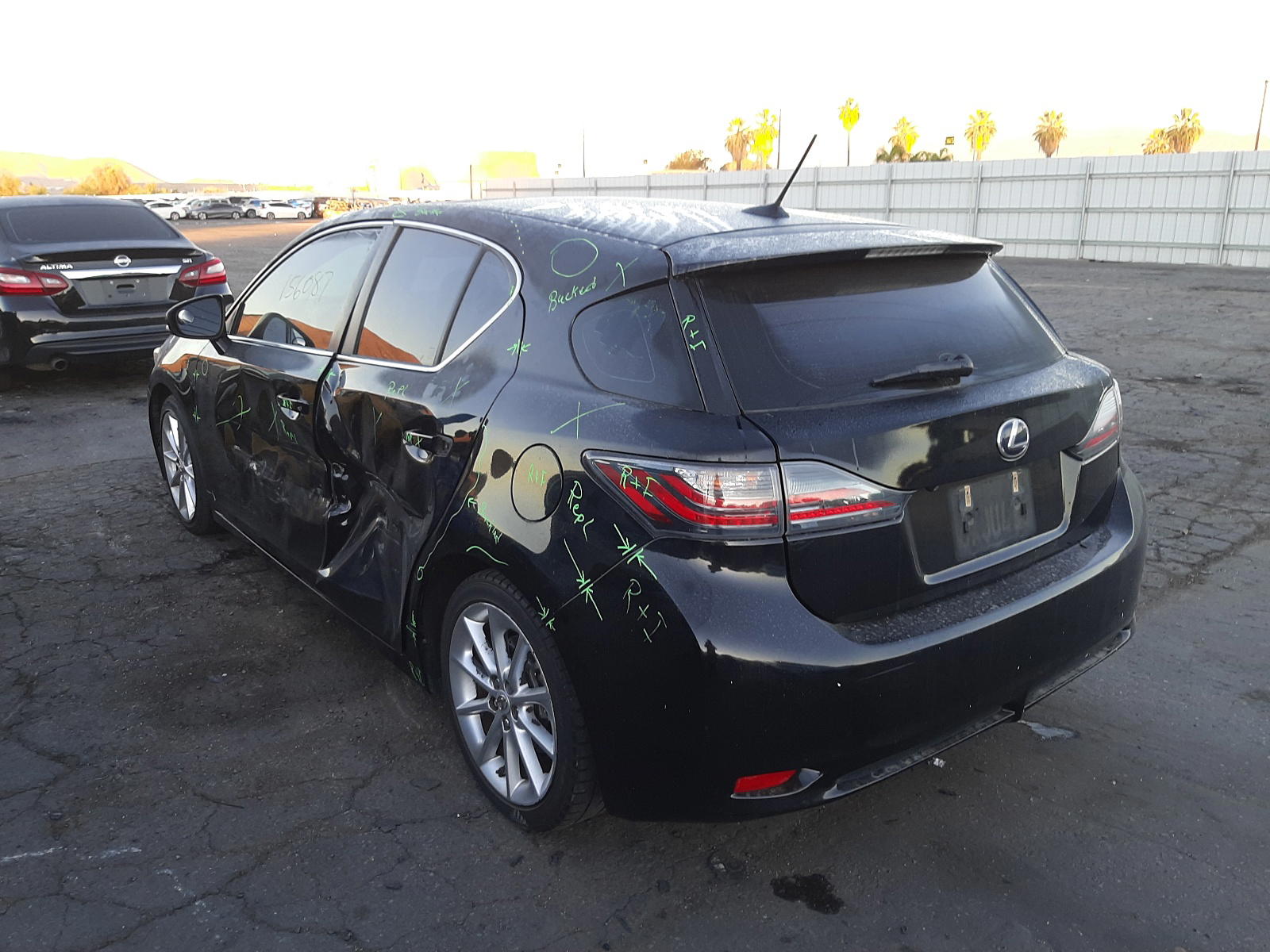 Photo 3 from auction – 2012 LEXUS CT 200 with VIN JTHKD5BH2C2119947