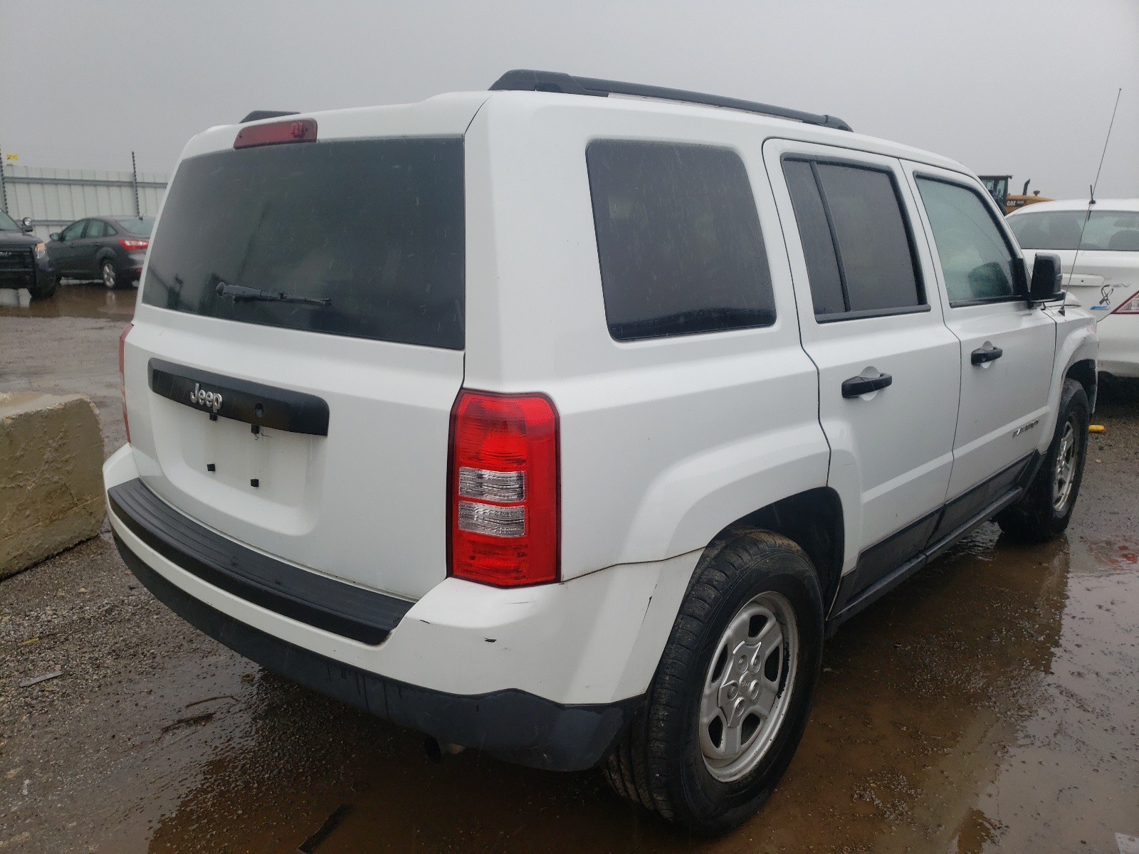 Photo 4 from auction – 2015 JEEP PATRIOT with VIN 1C4NJPBA6FD399354