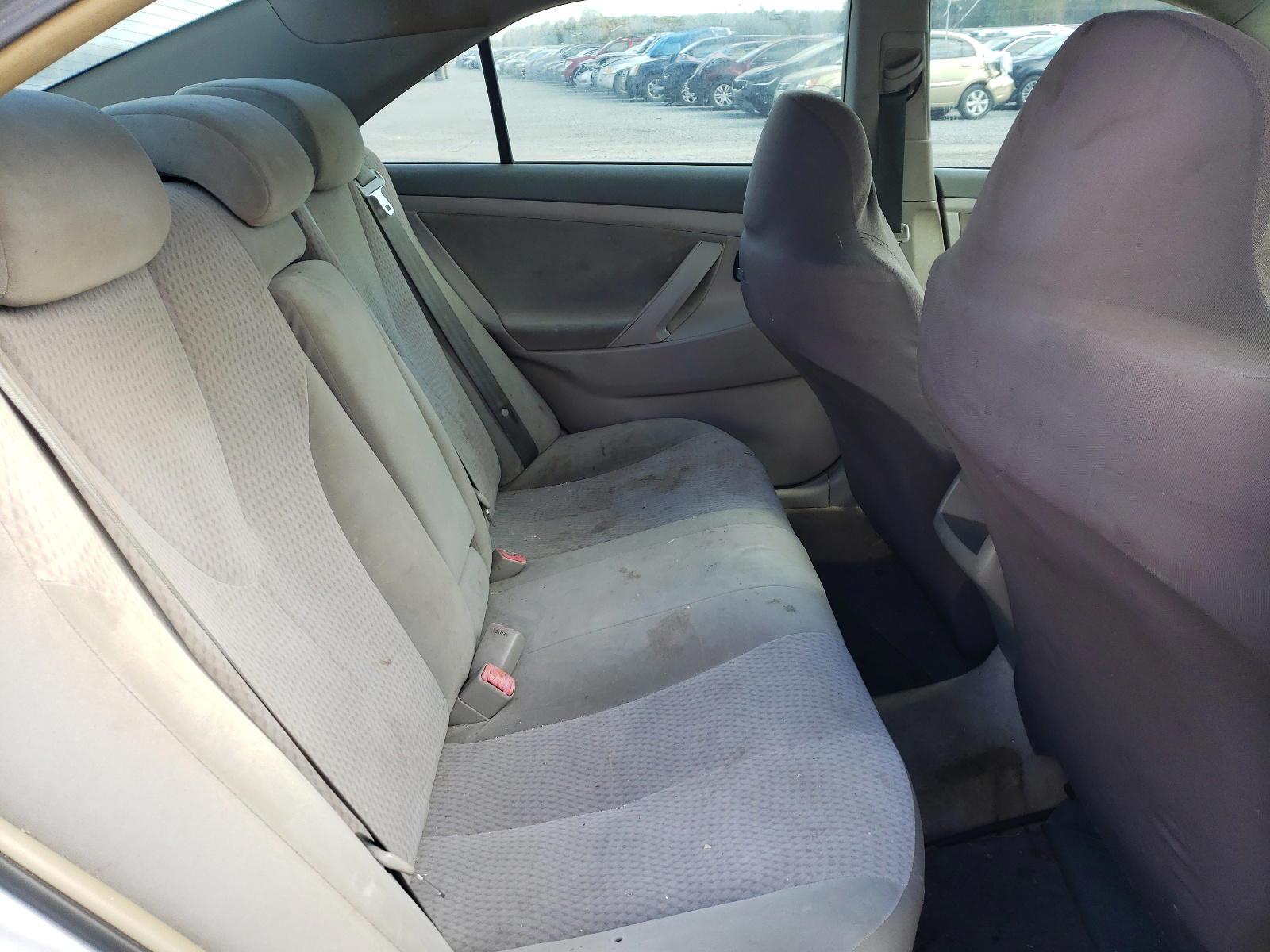 Photo 6 from auction – 2011 TOYOTA CAMRY BASE with VIN 4T1BF3EK8BU137181