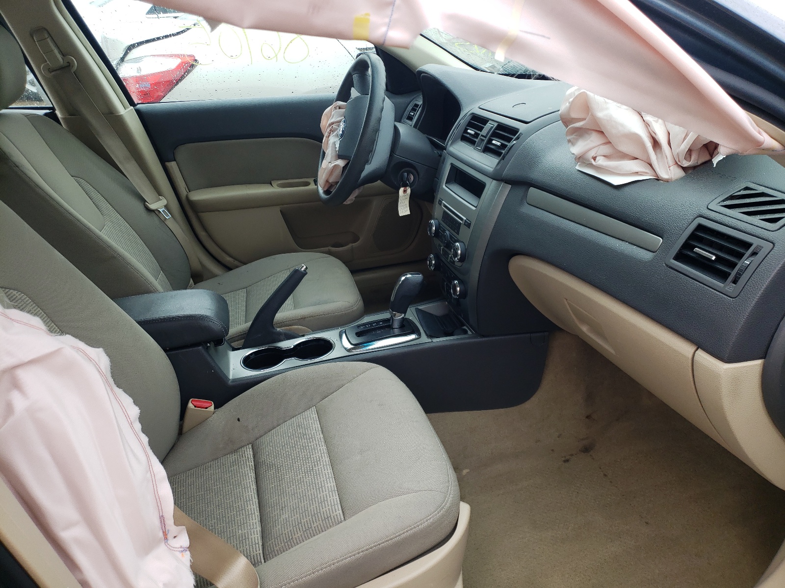 Photo 5 from auction – 2011 FORD FUSION SE with VIN 3FAHP0HAXBR323380