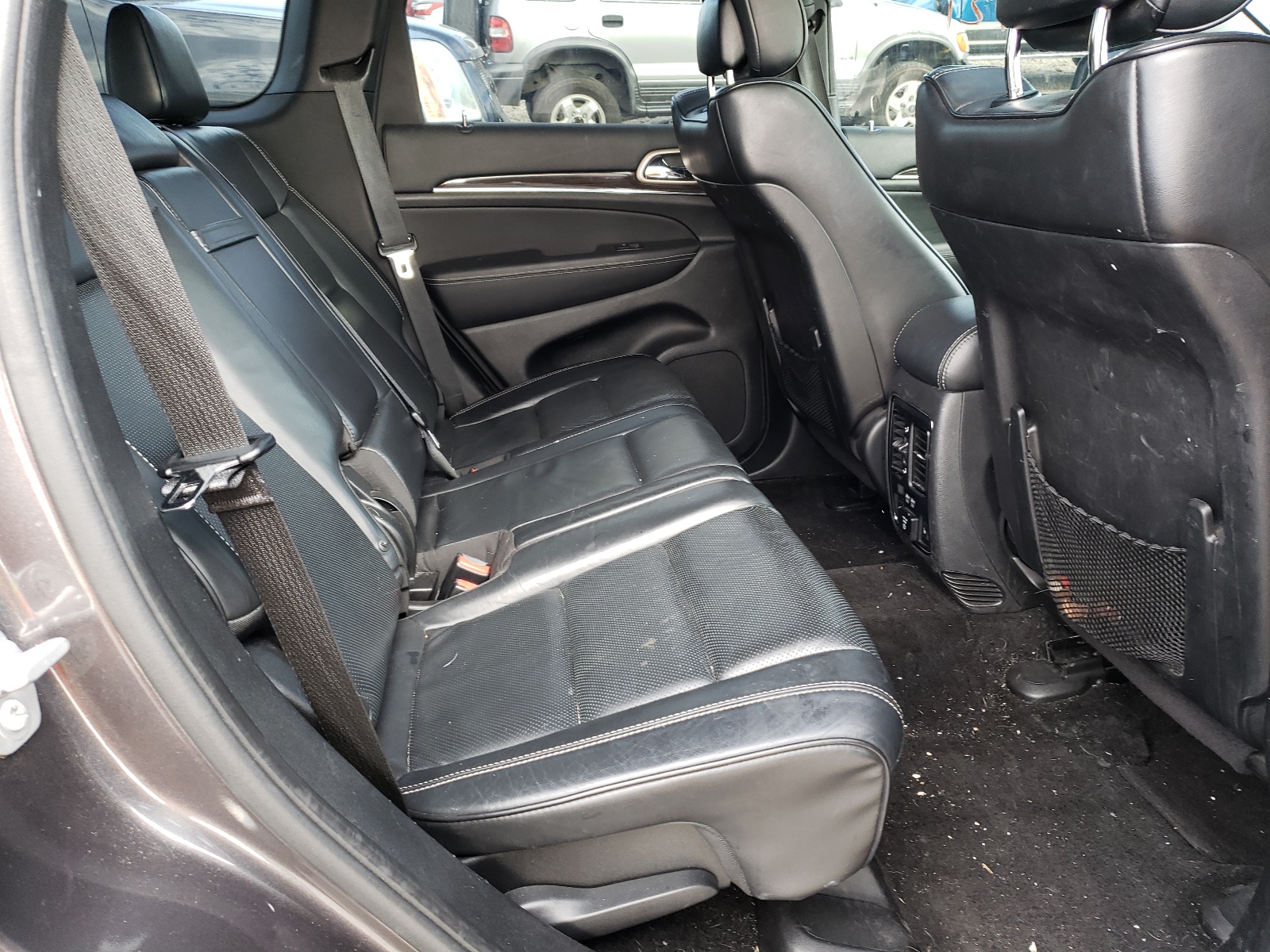 Photo 6 from auction – 2015 JEEP GRAND CHER with VIN 1C4RJFCG9FC692265