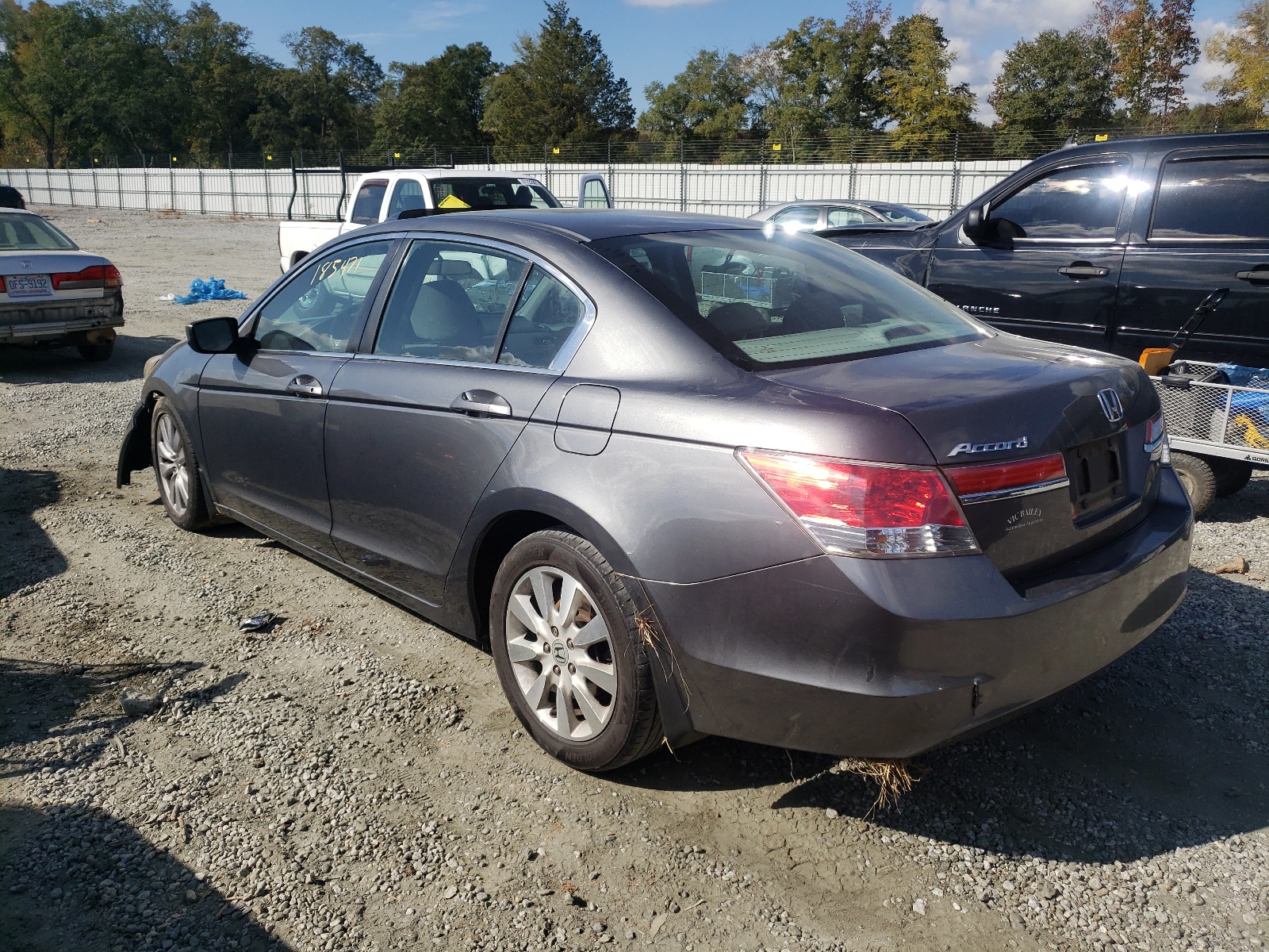 Photo 3 from auction – 2011 HONDA ACCORD EX with VIN 1HGCP2F70BA009868