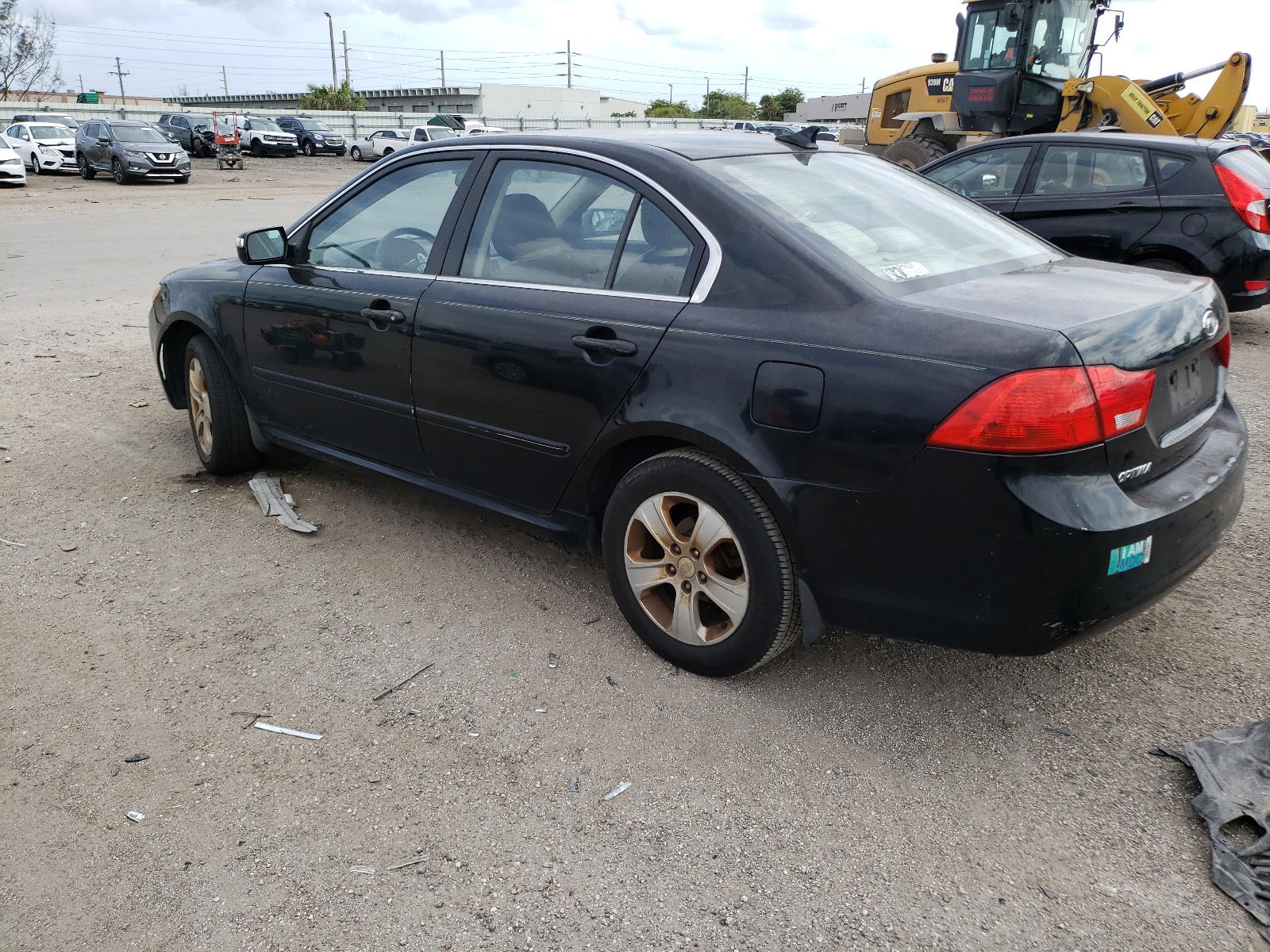 Photo 3 from auction – 2009 KIA OPTIMA with VIN KNAGE228895310215