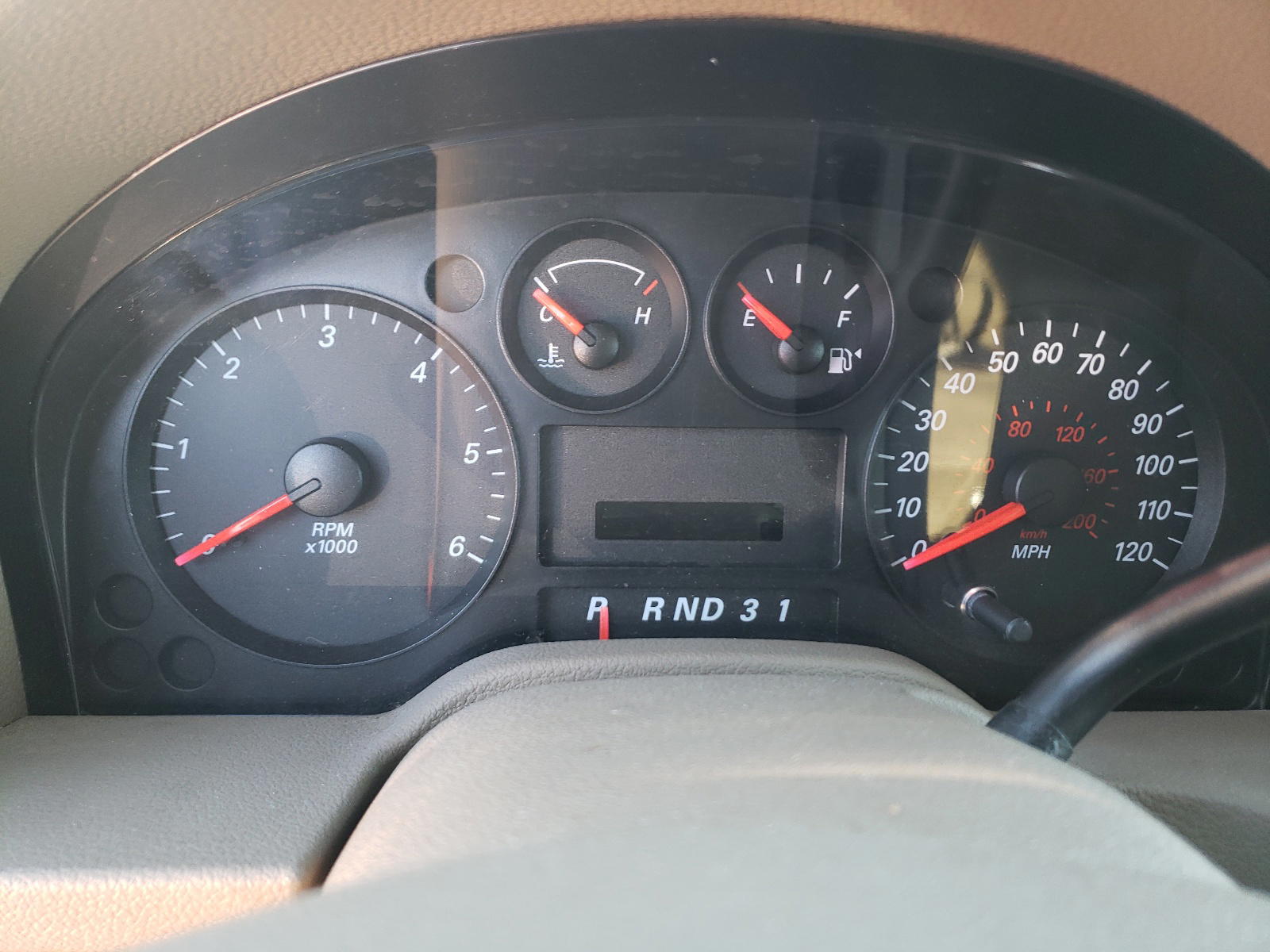 Photo 8 from auction – 2004 FORD FREESTAR S with VIN 2FMZA51684BB05728