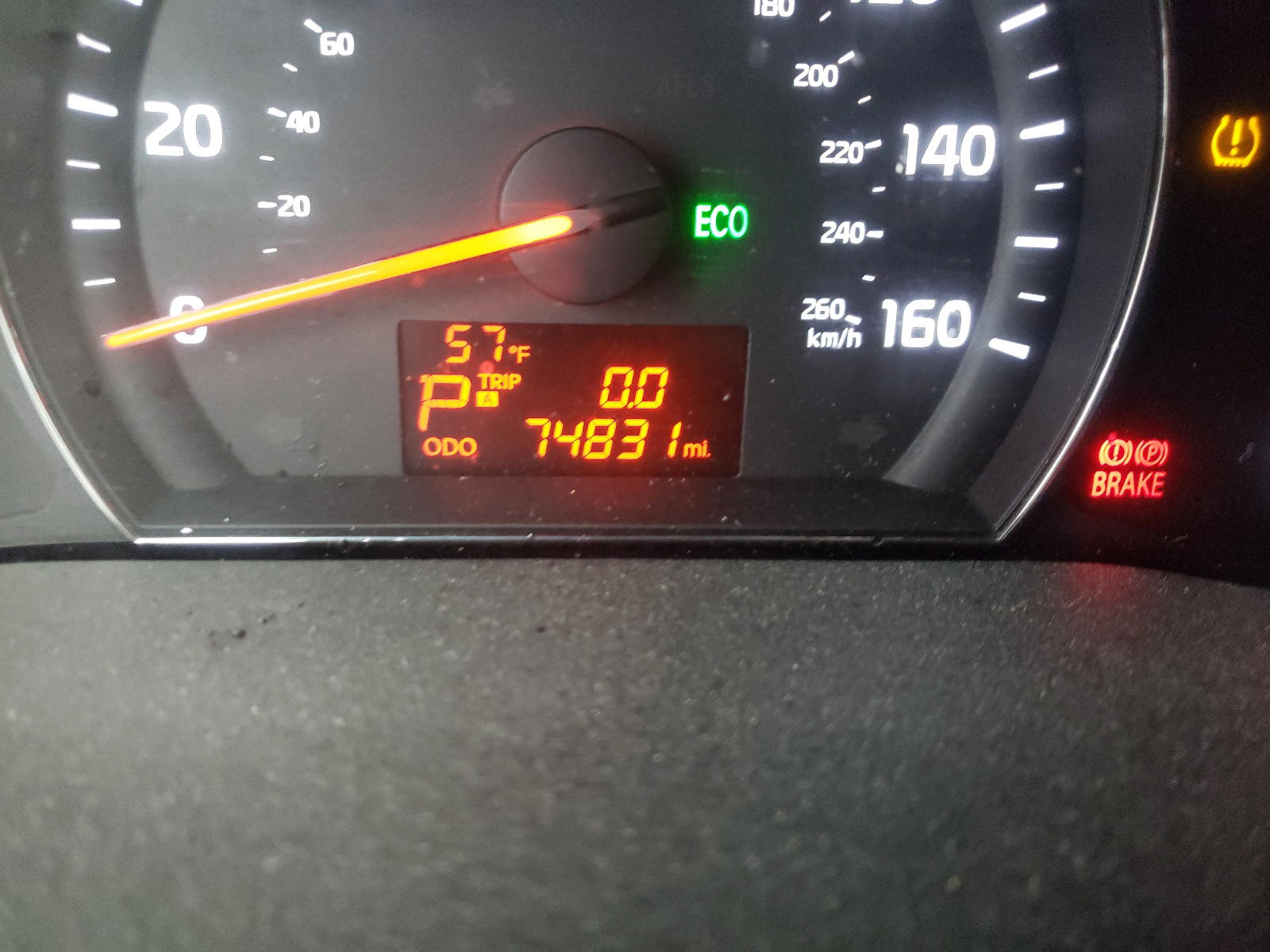 Photo 8 from auction – 2015 KIA SORENTO LX with VIN 5XYKT3A67FG569063