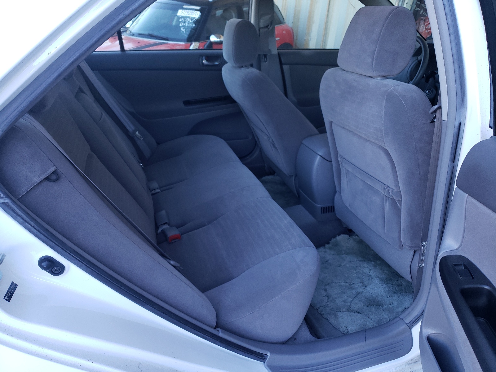 Photo 6 from auction – 2006 TOYOTA CAMRY LE with VIN JTDBE32K663059314