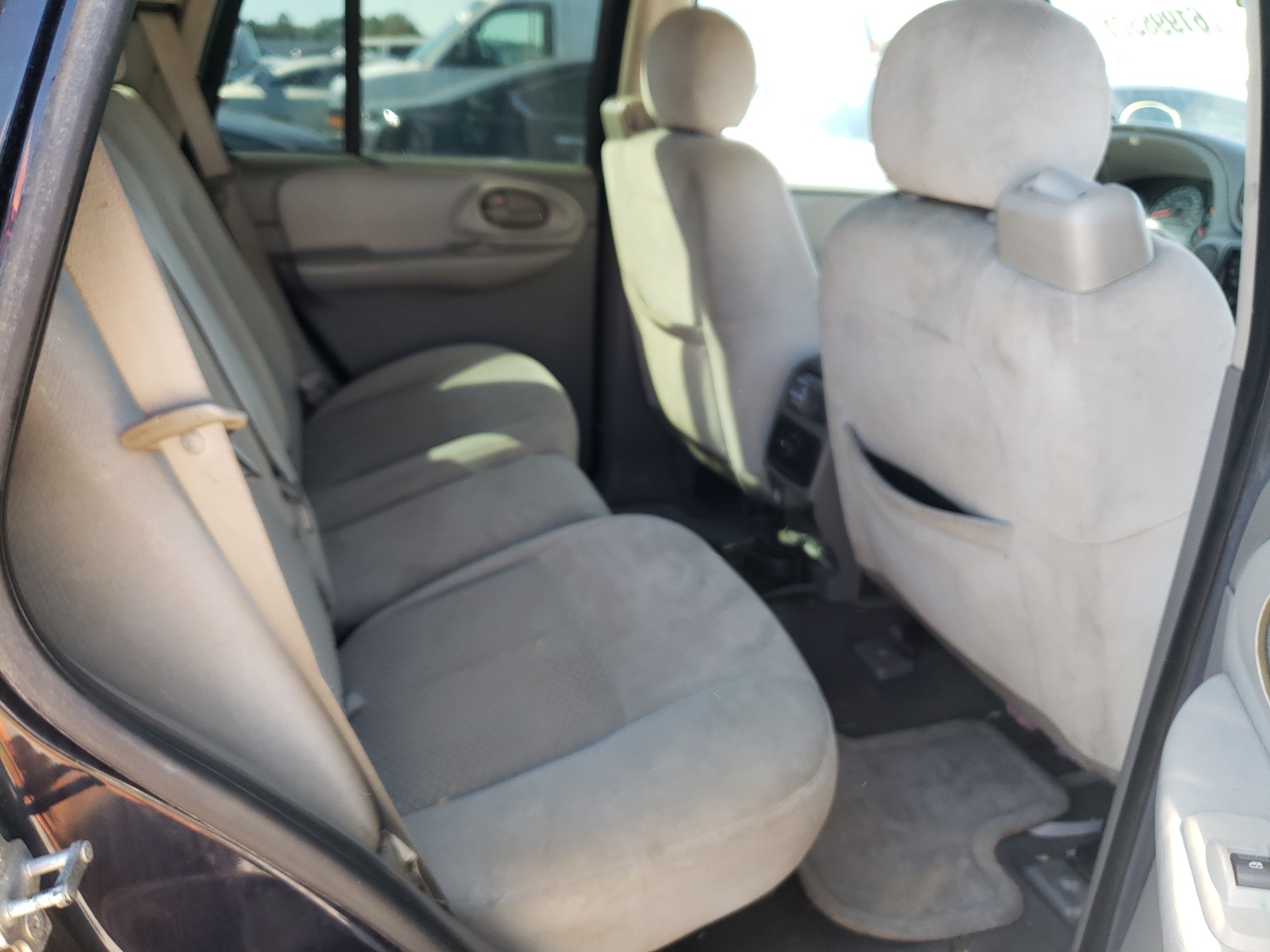 Photo 6 from auction – 2008 CHEVROLET TRAILBLAZE with VIN 1GNDS13S682156131