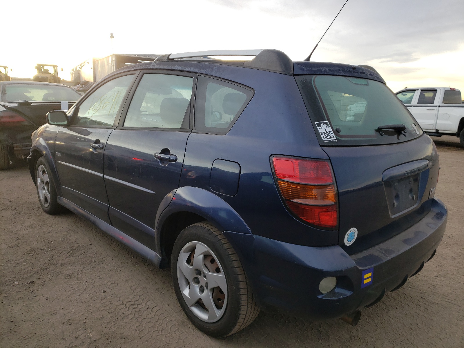 Photo 3 from auction – 2007 PONTIAC VIBE with VIN 5Y2SL65867Z432521