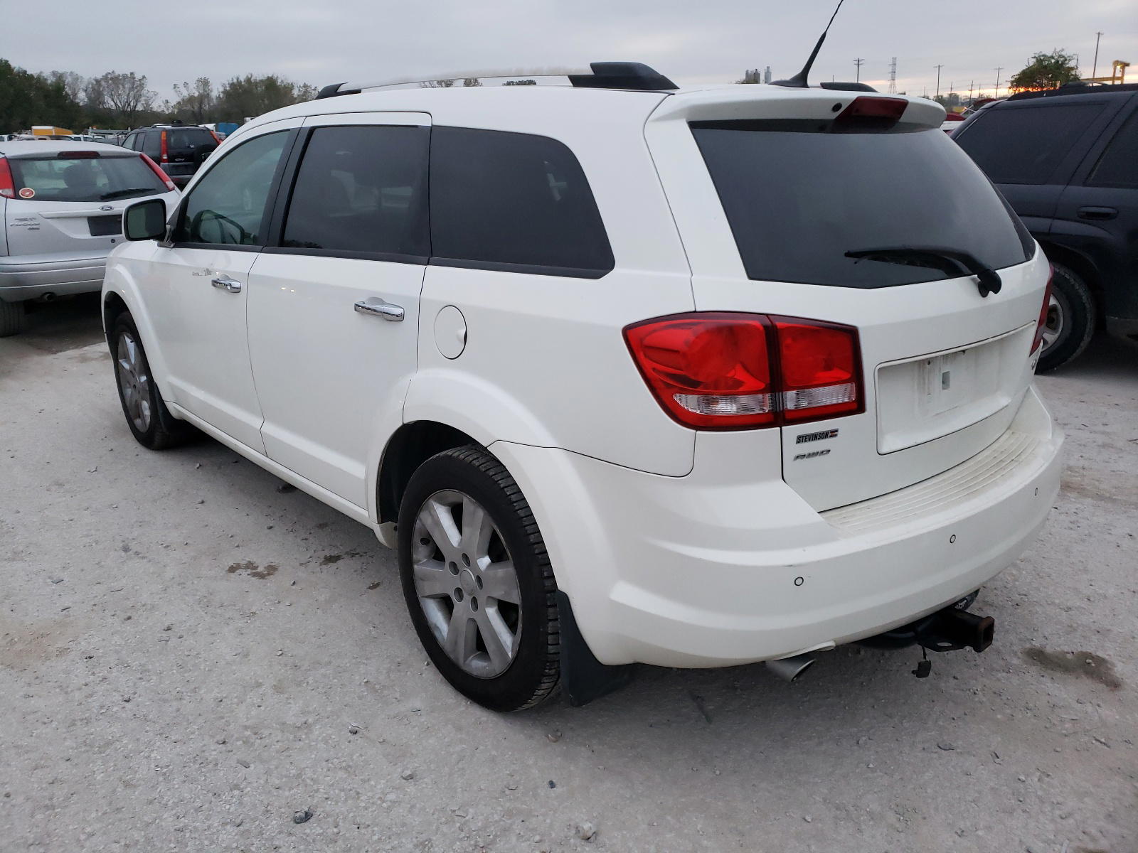 Photo 3 from auction – 2011 DODGE JOURNEY R/ with VIN 3D4PH6FG2BT518280